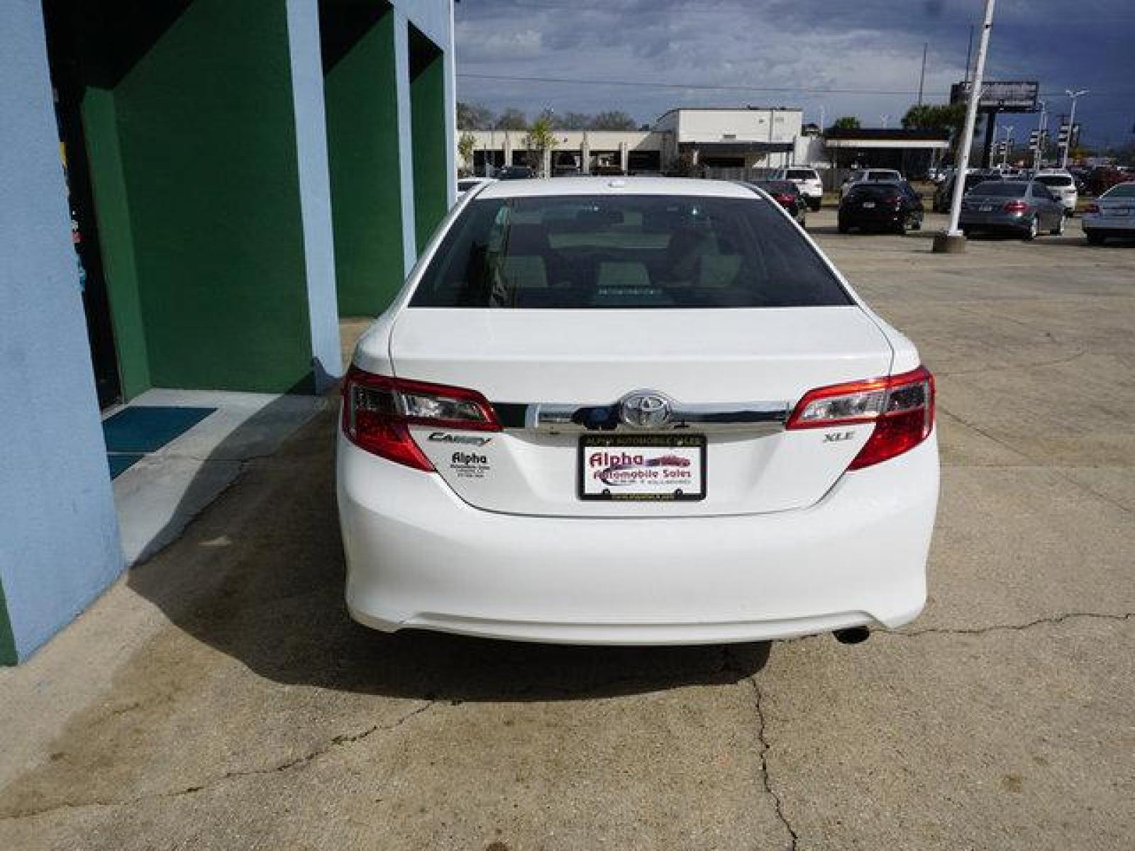 2014 White Toyota Camry (4T4BF1FK0ER) with an 2.5L 4Cyl engine, Automatic transmission, located at 6904 Johnston St., Lafayette, LA, 70503, (337) 988-1960, 30.143589, -92.100601 - Prices are subject to change as improvements done by the service dept. Prices are for Cash sales only, Plus TTL. This Vehicle is Serviced well and Warranties Available too. Easy Financing. Drives Great and everything works. Price subject to change as improvements done by the service dept. Easy CR - Photo #10