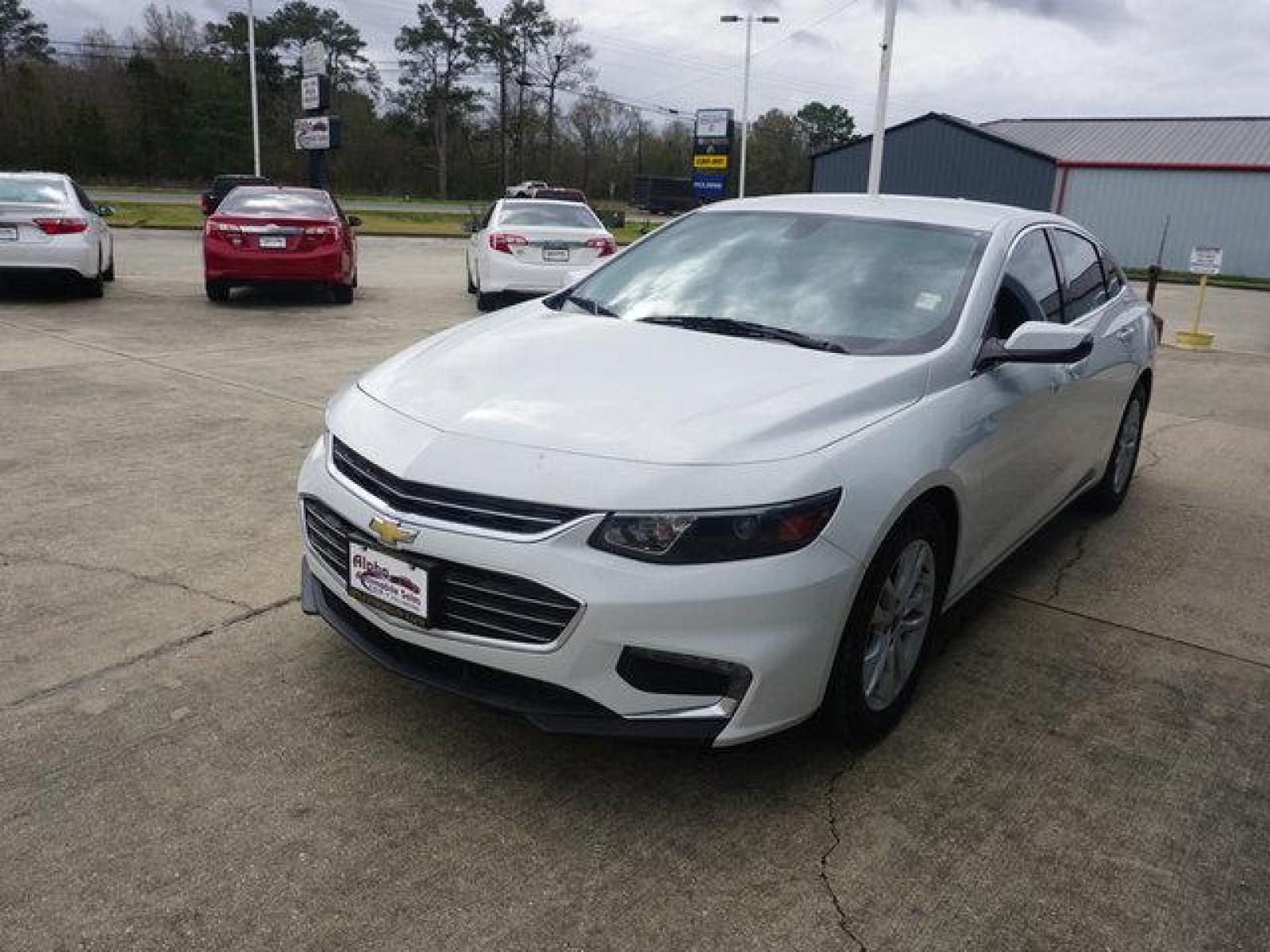 2018 White Chevrolet Malibu (1G1ZD5ST8JF) with an 1.5L I4 Turbo engine, Automatic transmission, located at 6904 Johnston St., Lafayette, LA, 70503, (337) 988-1960, 30.143589, -92.100601 - Prices are subject to change as improvements done by the service dept. Prices are for Cash sales only, Plus TTL. This Vehicle is Serviced well and Warranties Available too. Easy Financing. Drives Great and everything works. Price subject to change as improvements done by the service dept. Easy CR - Photo #5