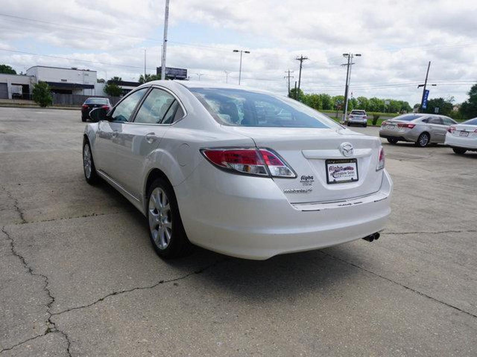 2013 White Mazda Mazda6 (1YVHZ8EH4D5) with an 2.5L 4Cyl engine, Automatic transmission, located at 6904 Johnston St., Lafayette, LA, 70503, (337) 988-1960, 30.143589, -92.100601 - Prices are subject to change as improvements done by the service dept. Prices are for Cash sales only, Plus TTL. This Vehicle is Serviced well and Warranties Available too. Easy Financing. Drives Great and everything works. Price subject to change as improvements done by the service dept. Easy CR - Photo #8