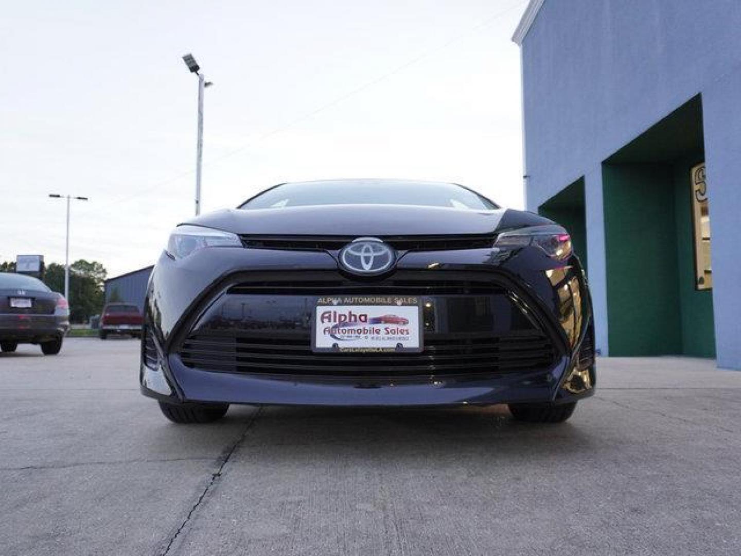 2019 Black Sand Pearl /Steel Gray Toyota Corolla L CVT (Natl) (2T1BURHE6KC) with an 1.8L 4 Cyl engine, Automatic CVT transmission, located at 6904 Johnston St., Lafayette, LA, 70503, (337) 988-1960, 30.143589, -92.100601 - Photo#3