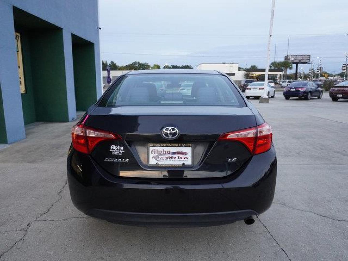 2019 Black Sand Pearl /Steel Gray Toyota Corolla L CVT (Natl) (2T1BURHE6KC) with an 1.8L 4 Cyl engine, Automatic CVT transmission, located at 6904 Johnston St., Lafayette, LA, 70503, (337) 988-1960, 30.143589, -92.100601 - Photo#10