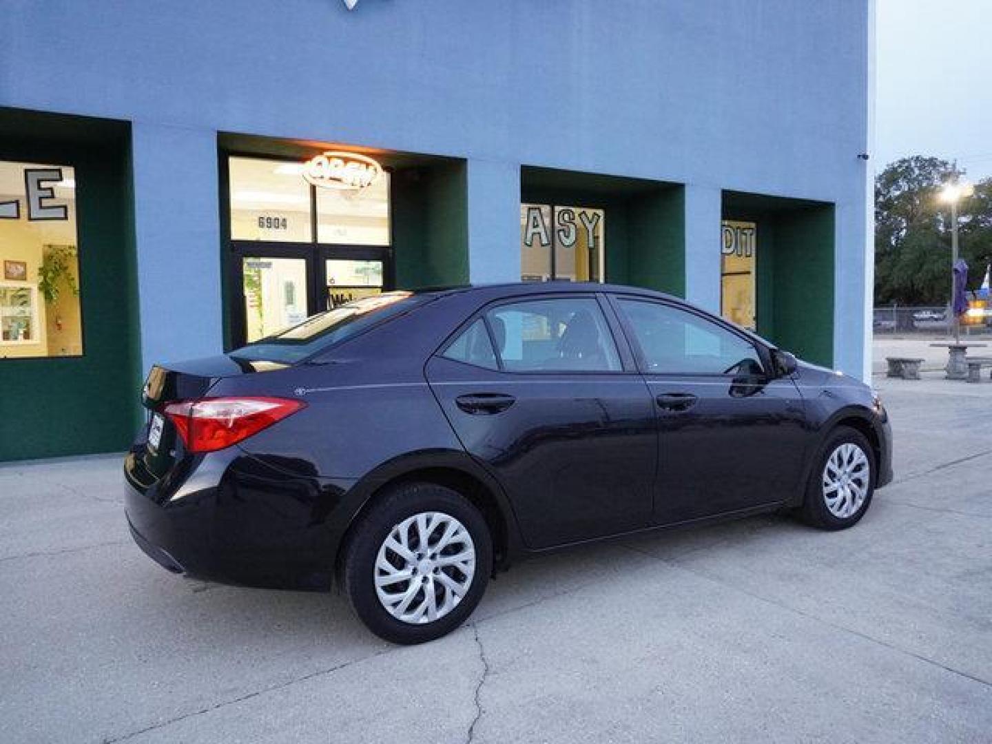 2019 Black Sand Pearl /Steel Gray Toyota Corolla L CVT (Natl) (2T1BURHE6KC) with an 1.8L 4 Cyl engine, Automatic CVT transmission, located at 6904 Johnston St., Lafayette, LA, 70503, (337) 988-1960, 30.143589, -92.100601 - Photo#12