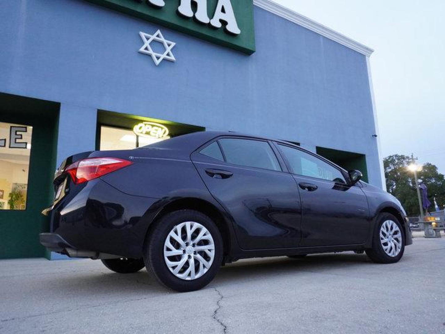 2019 Black Sand Pearl /Steel Gray Toyota Corolla L CVT (Natl) (2T1BURHE6KC) with an 1.8L 4 Cyl engine, Automatic CVT transmission, located at 6904 Johnston St., Lafayette, LA, 70503, (337) 988-1960, 30.143589, -92.100601 - Photo#45