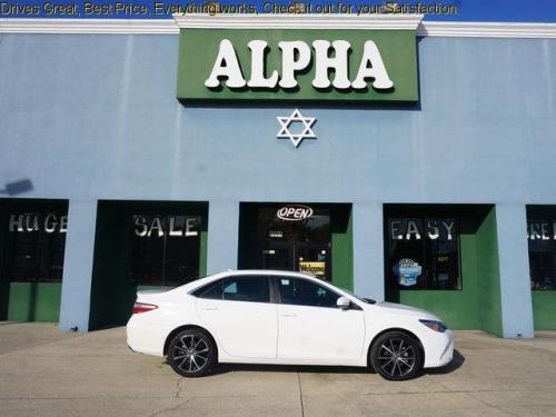 2015 Toyota Camry 4 Dr Sedan