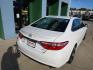 2015 White Toyota Camry (4T1BF1FK3FU) with an 2.5L 4Cyl engine, Automatic transmission, located at 6904 Johnston St., Lafayette, LA, 70503, (337) 988-1960, 30.143589, -92.100601 - Prices are subject to change as improvements done by the service dept. Prices are for Cash sales only, Plus TTL. This Vehicle is Serviced well and Warranties Available too. Easy Financing. Drives Great and everything works. Price subject to change as improvements done by the service dept. Easy CR - Photo#12