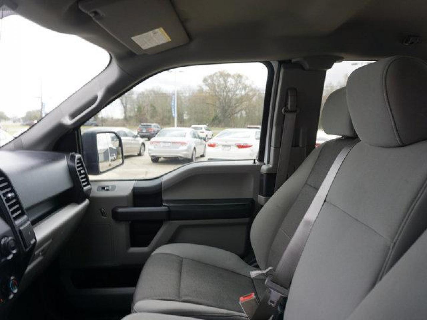 2020 White Ford F-150 (1FTEX1EP1LF) with an 2.7L 6 Cyl engine, 6 Spd Automatic transmission, located at 6904 Johnston St., Lafayette, LA, 70503, (337) 988-1960, 30.143589, -92.100601 - Prices are subject to change as improvements done by the service dept. Prices are for Cash sales only, Plus TTL. This Vehicle is Serviced well and Warranties Available too. Easy Financing. Drives Great and everything works. Price subject to change as improvements done by the service dept. Easy CR - Photo#22