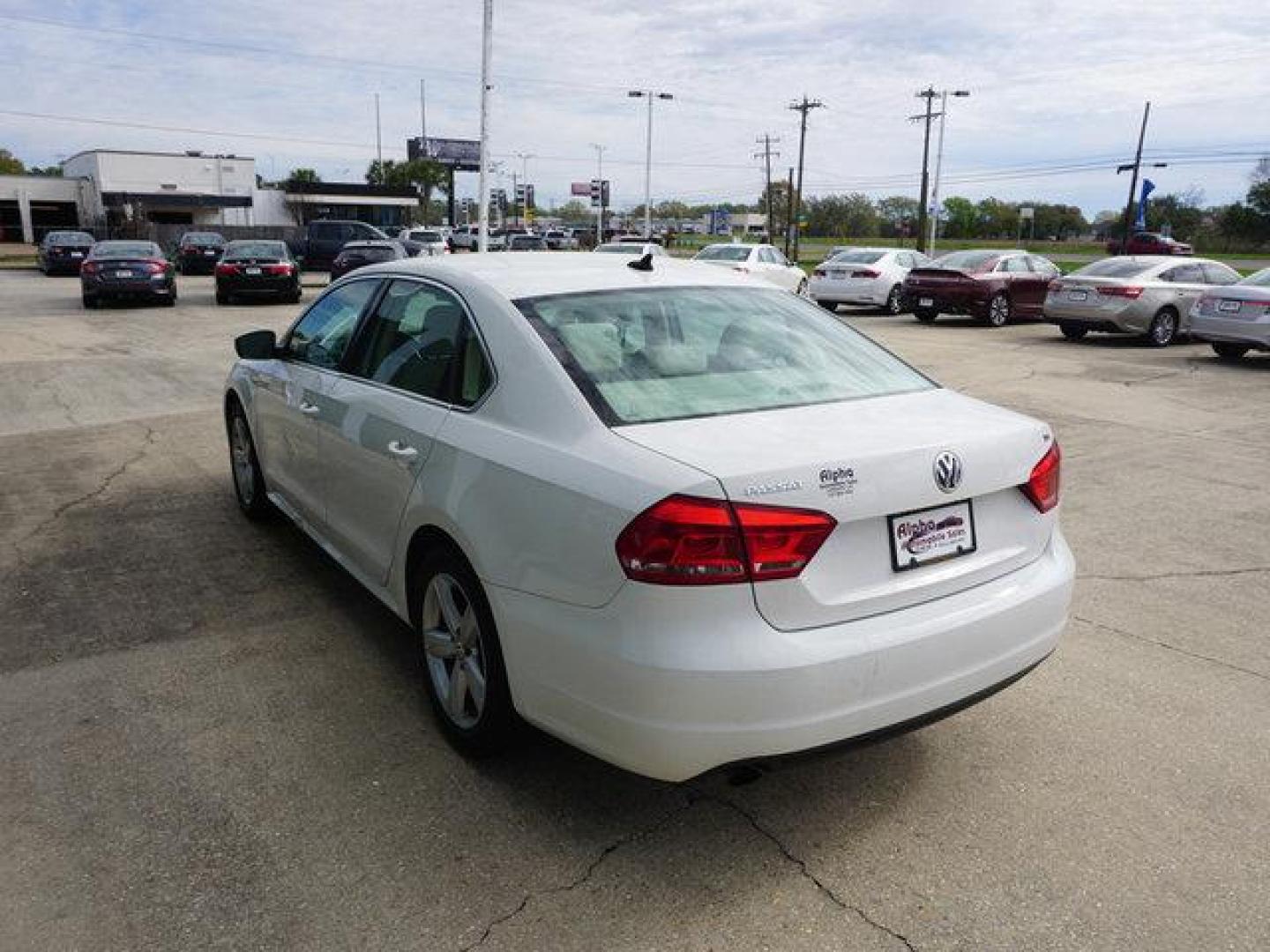 2015 White Volkswagen Passat (1VWAT7A32FC) with an 1.8L 4Cyl Turbo engine, Automatic transmission, located at 6904 Johnston St., Lafayette, LA, 70503, (337) 988-1960, 30.143589, -92.100601 - Prices are subject to change as improvements done by the service dept. Prices are for Cash sales only, Plus TTL. This Vehicle is Serviced well and Warranties Available too. Easy Financing. Drives Great and everything works. Price subject to change as improvements done by the service dept. Easy CR - Photo#7