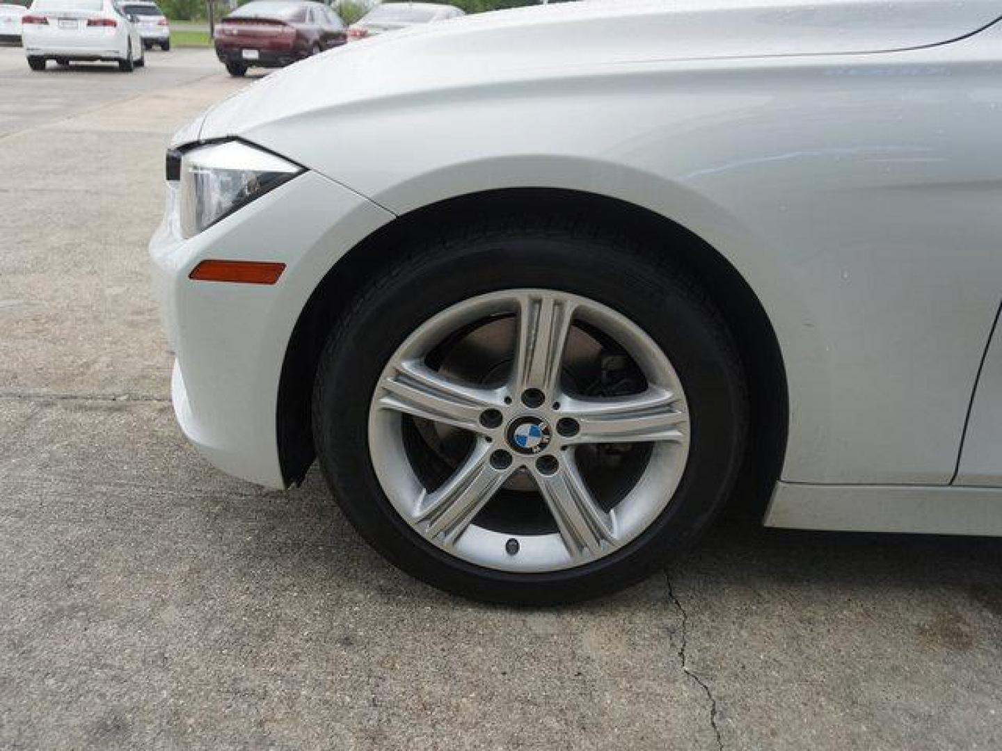 2014 White BMW 3 Series (WBA3C1C57EK) with an 2.0L 4Cyl Turbo engine, 8 Spd Automatic transmission, located at 6904 Johnston St., Lafayette, LA, 70503, (337) 988-1960, 30.143589, -92.100601 - Prices are subject to change as improvements done by the service dept. Prices are for Cash sales only, Plus TTL. This Vehicle is Serviced well and Warranties Available too. Easy Financing. Drives Great and everything works. Price subject to change as improvements done by the service dept. Easy CR - Photo#6