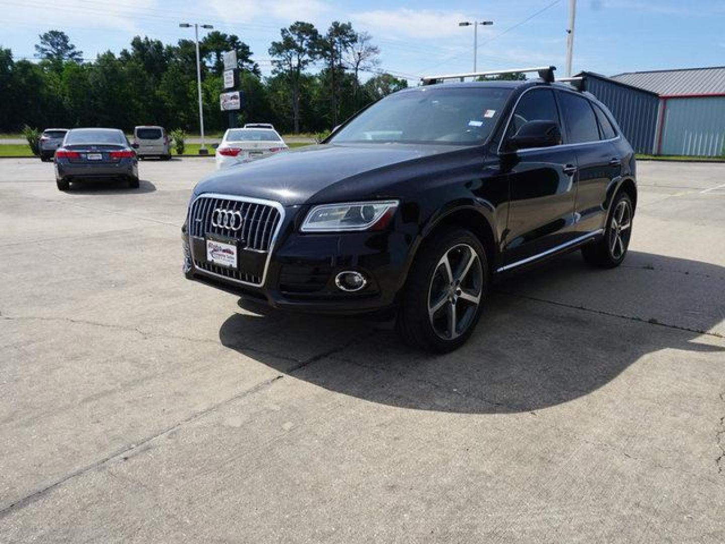 2015 Black Audi Q5 (WA1CMAFP9FA) with an 3.0L V6 Turbo Diesel engine, Automatic transmission, located at 6904 Johnston St., Lafayette, LA, 70503, (337) 988-1960, 30.143589, -92.100601 - Prices are subject to change as improvements done by the service dept. Prices are for Cash sales only, Plus TTL. This Vehicle is Serviced well and Warranties Available too. Easy Financing. Drives Great and everything works. Price subject to change as improvements done by the service dept. Easy CR - Photo#5