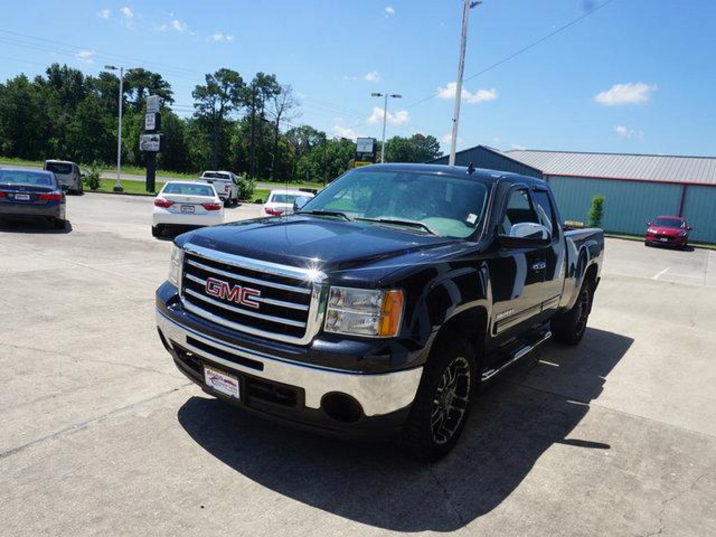 2013 Black GMC Sierra 1500 (1GTR2UEA5DZ) with an 4.8L V8 engine, 4 Spd Automatic transmission, located at 6904 Johnston St., Lafayette, LA, 70503, (337) 988-1960, 30.143589, -92.100601 - Prices are subject to change as improvements done by the service dept. Prices are for Cash sales only, Plus TTL. This Vehicle is Serviced well and Warranties Available too. Easy Financing. Drives Great and everything works. Price subject to change as improvements done by the service dept. Easy CR - Photo#4