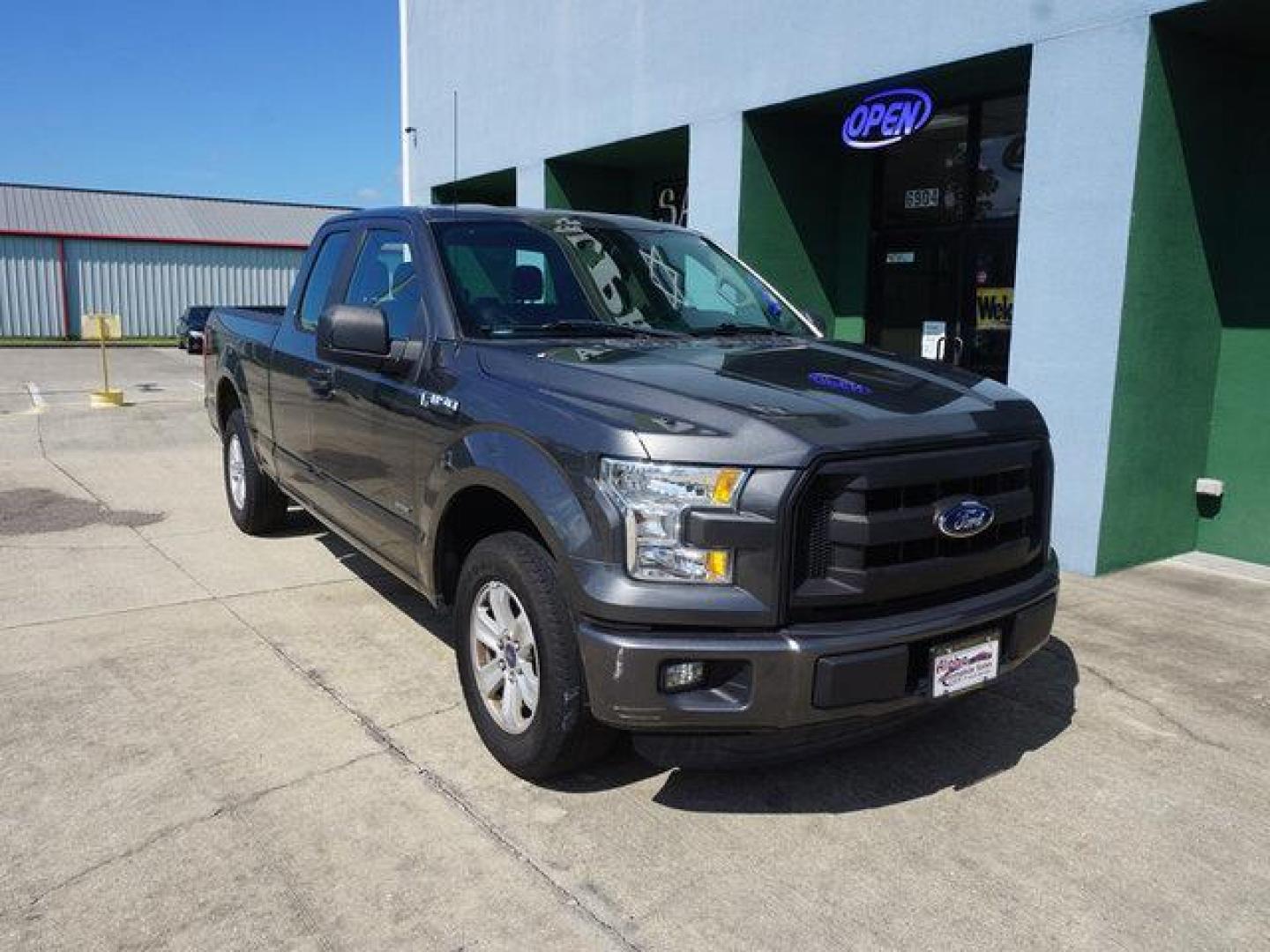 2015 Gray /Dark Earth Gray Ford F-150 2WD SuperCab 145 XL (1FTEX1CP0FK) with an 2.7L 6 Cyl engine, 6 Spd Automatic transmission, located at 6904 Johnston St., Lafayette, LA, 70503, (337) 988-1960, 30.143589, -92.100601 - Photo#1