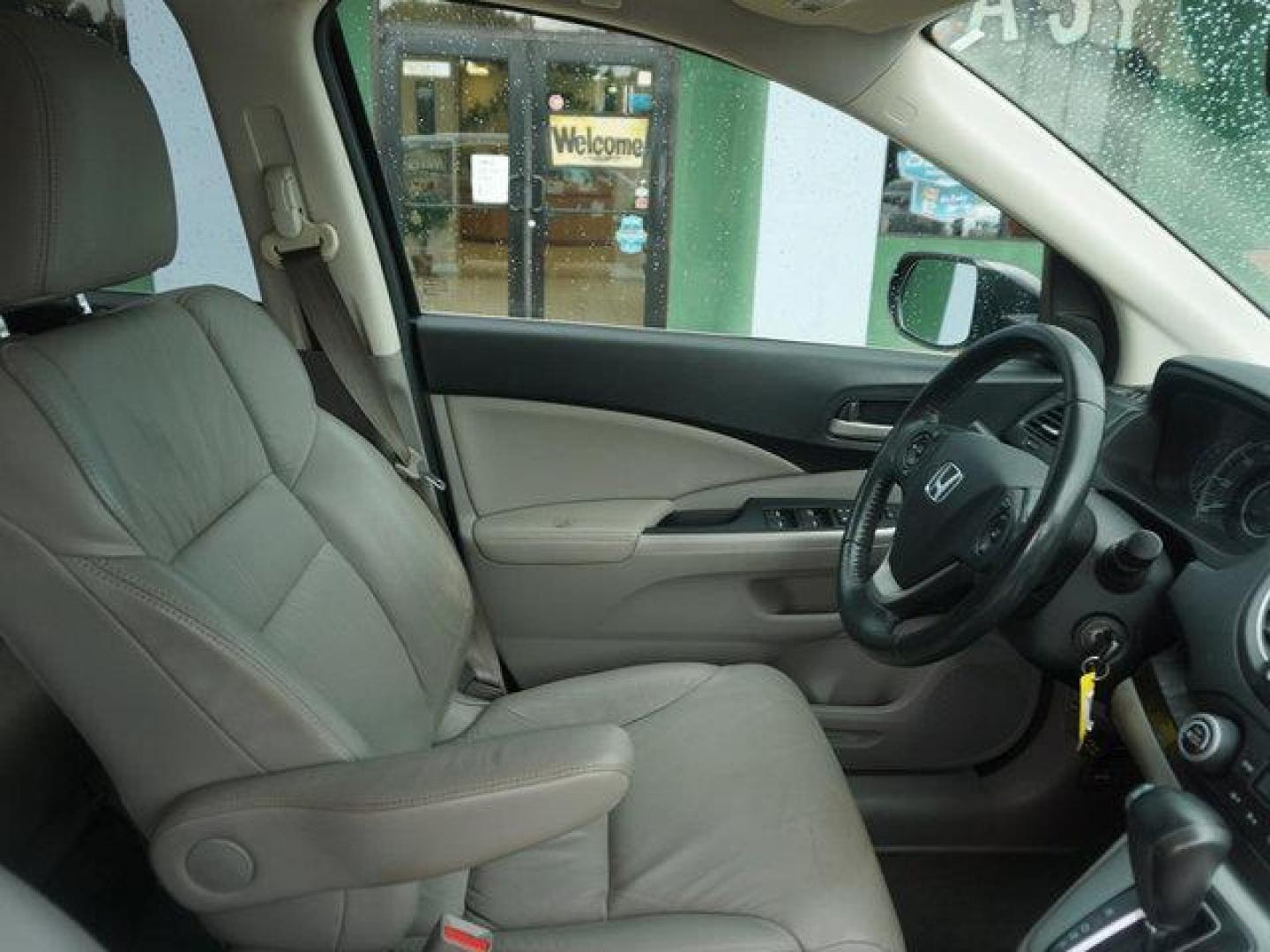 2013 Grey /Beige Honda CR-V 2WD 5dr EX-L (2HKRM3H78DH) with an 2.4L 4Cyl engine, Automatic transmission, located at 6904 Johnston St., Lafayette, LA, 70503, (337) 988-1960, 30.143589, -92.100601 - Photo#15