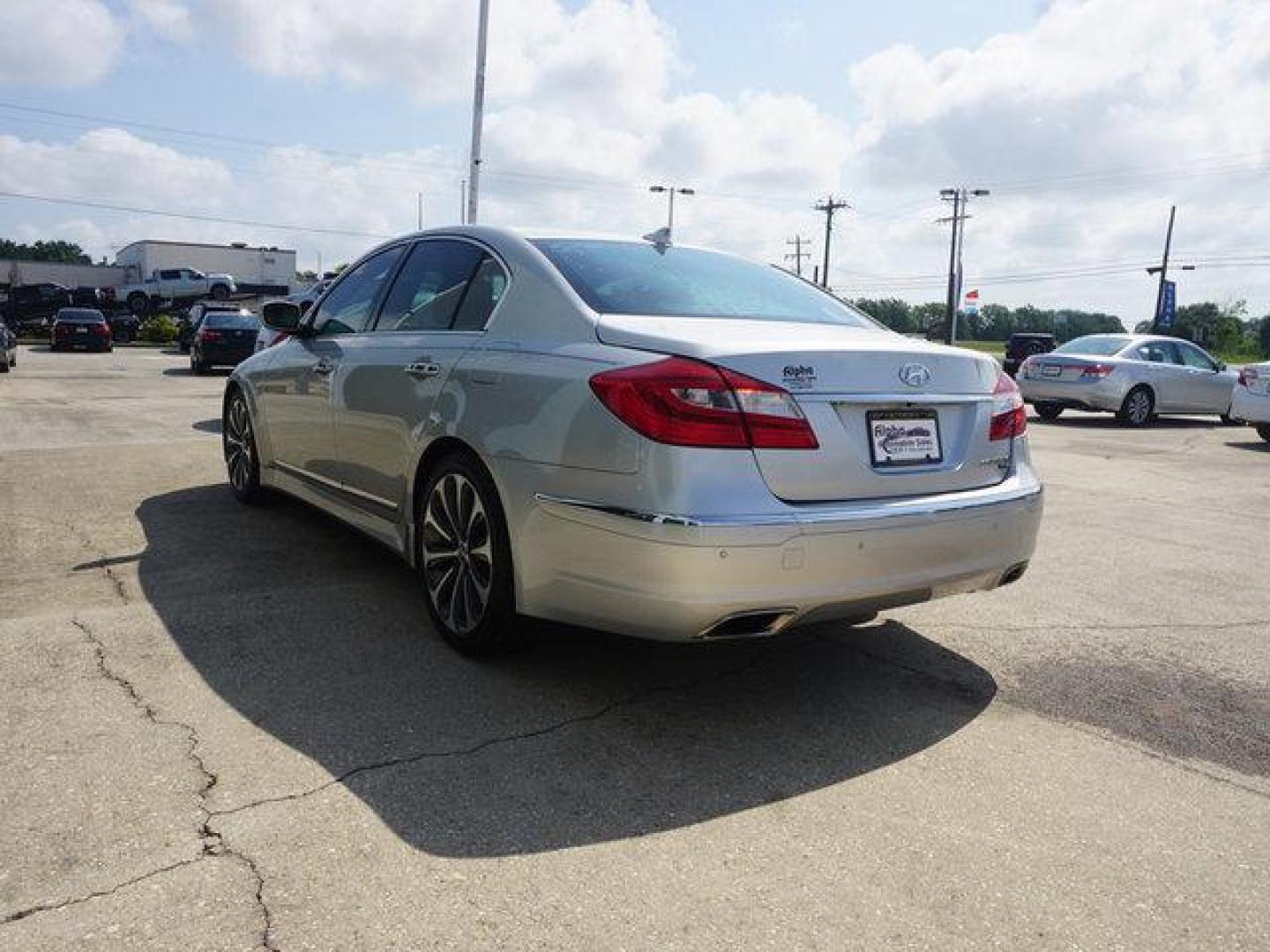 2013 Silver Hyundai Genesis (KMHGC4DH5DU) with an 5.0L V8 engine, 8 Spd Automatic transmission, located at 6904 Johnston St., Lafayette, LA, 70503, (337) 988-1960, 30.143589, -92.100601 - Prices are subject to change as improvements done by the service dept. Prices are for Cash sales only, Plus TTL. This Vehicle is Serviced well and Warranties Available too. Easy Financing. Drives Great and everything works. Price subject to change as improvements done by the service dept. Easy CR - Photo#8