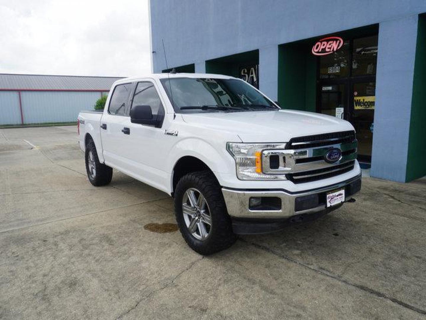 2019 White Ford F-150 (1FTEW1E48KF) with an 3.5L V6 EcoBoost engine, 6 Spd Automatic transmission, located at 6904 Johnston St., Lafayette, LA, 70503, (337) 988-1960, 30.143589, -92.100601 - Prices are subject to change as improvements done by the service dept. Prices are for Cash sales only, Plus TTL. This Vehicle is Serviced well and Warranties Available too. Easy Financing. Drives Great and everything works. Price subject to change as improvements done by the service dept. Easy CR - Photo#1