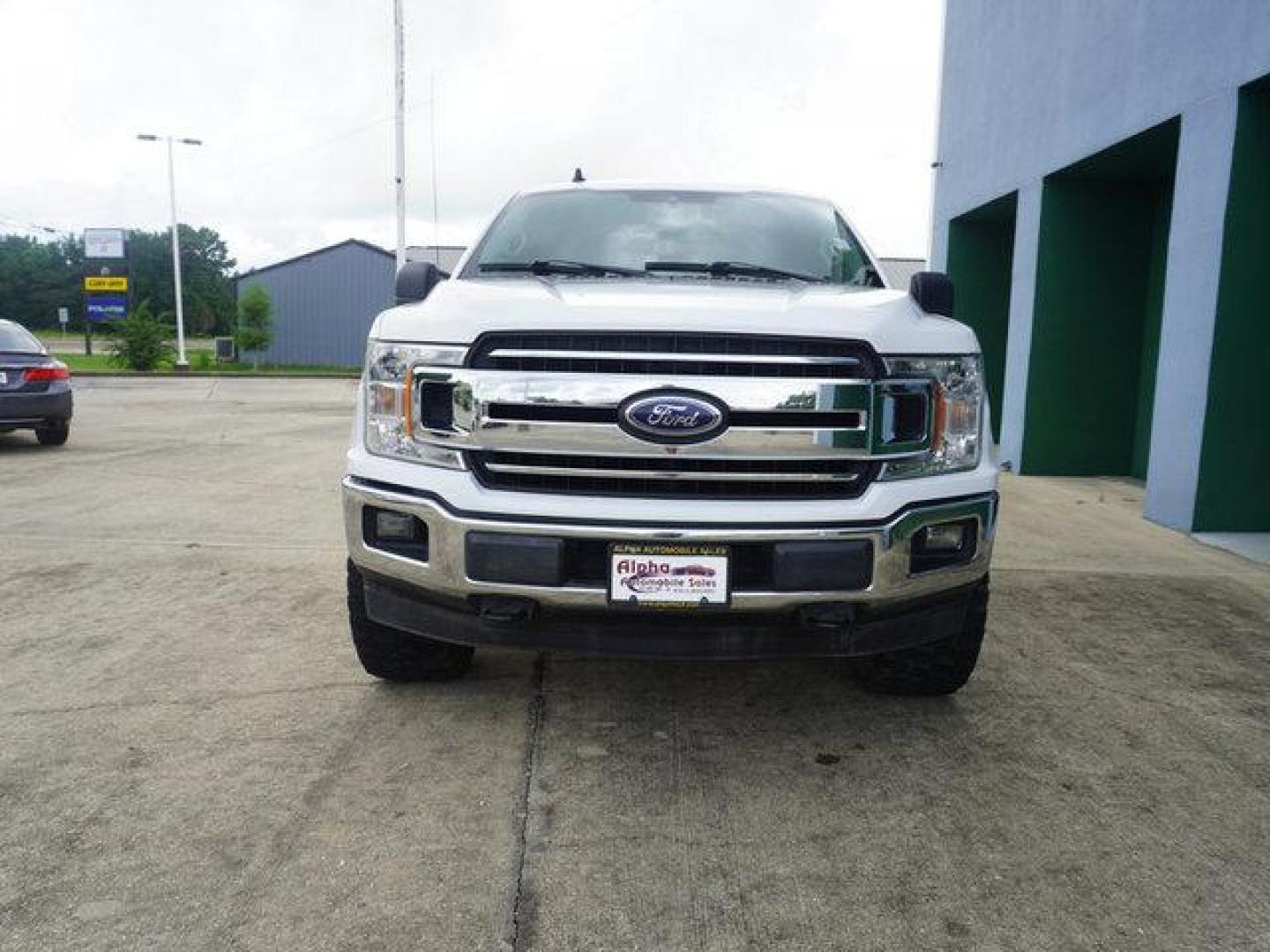 2019 White Ford F-150 (1FTEW1E48KF) with an 3.5L V6 EcoBoost engine, 6 Spd Automatic transmission, located at 6904 Johnston St., Lafayette, LA, 70503, (337) 988-1960, 30.143589, -92.100601 - Prices are subject to change as improvements done by the service dept. Prices are for Cash sales only, Plus TTL. This Vehicle is Serviced well and Warranties Available too. Easy Financing. Drives Great and everything works. Price subject to change as improvements done by the service dept. Easy CR - Photo#3