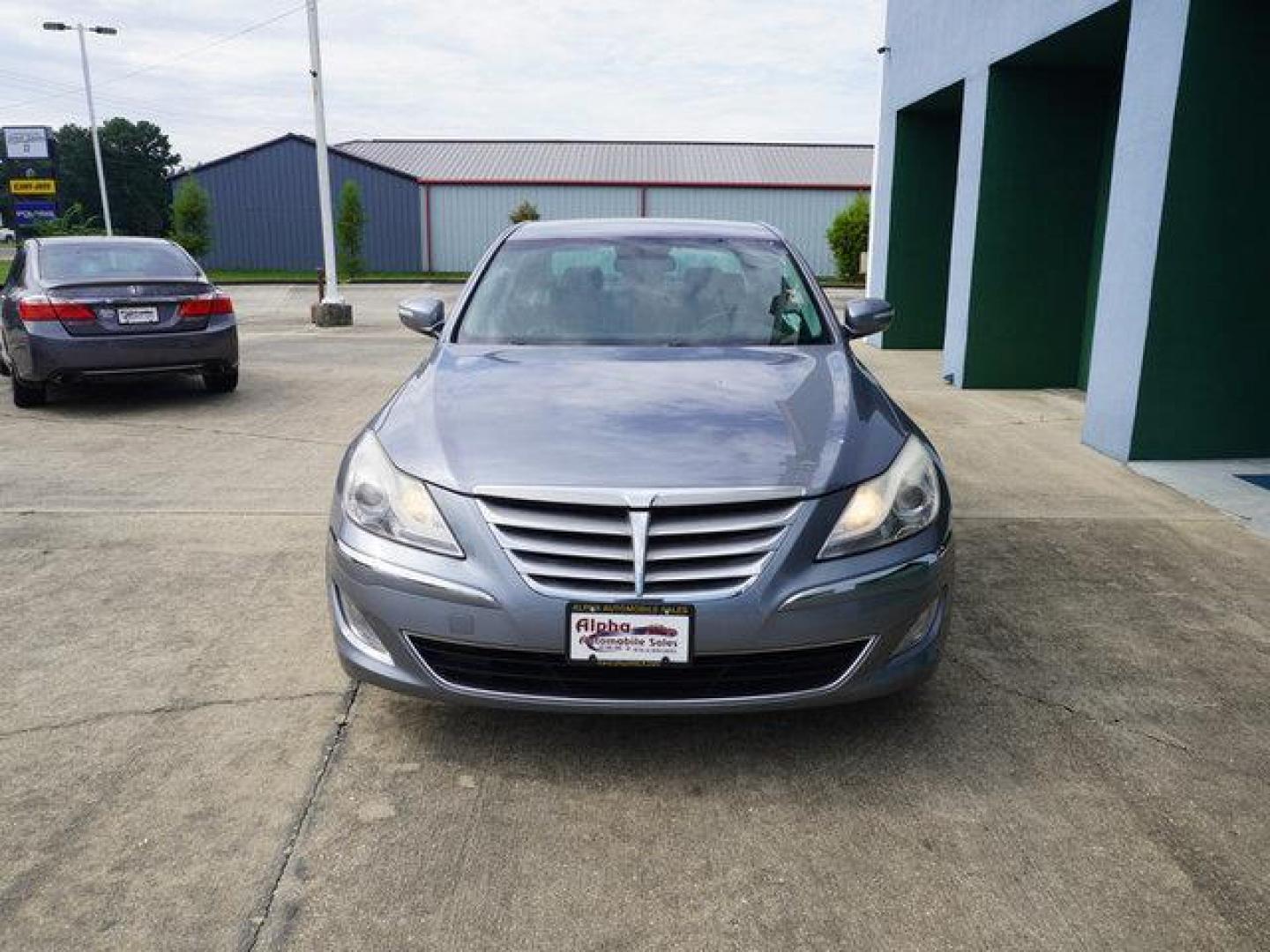 2014 Grey /Cashmere Hyundai Genesis 4dr Sdn V6 3.8L (KMHGC4DD6EU) with an 3.8L V6 engine, 8 Spd Automatic transmission, located at 6904 Johnston St., Lafayette, LA, 70503, (337) 988-1960, 30.143589, -92.100601 - Photo#2