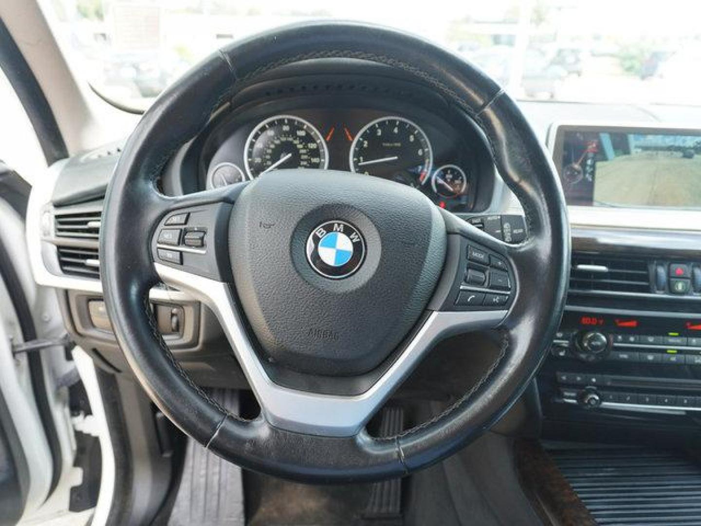 2015 White BMW X5 (5UXKR6C57F0) with an 4.4L V8 Turbo engine, Automatic transmission, located at 6904 Johnston St., Lafayette, LA, 70503, (337) 988-1960, 30.143589, -92.100601 - Prices are subject to change as improvements done by the service dept. Prices are for Cash sales only, Plus TTL. This Vehicle is Serviced well and Warranties Available too. Easy Financing. Drives Great and everything works. Price subject to change as improvements done by the service dept. Easy CR - Photo#26