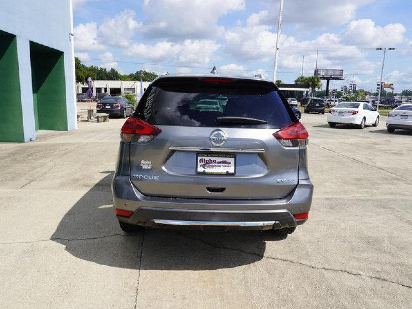 2019 Brilliant Silver Metallic /Almond Nissan Rogue AWD SV (KNMAT2MV1KP) with an 2.5L 4Cyl engine, Automatic transmission, located at 6904 Johnston St., Lafayette, LA, 70503, (337) 988-1960, 30.143589, -92.100601 - Photo#10