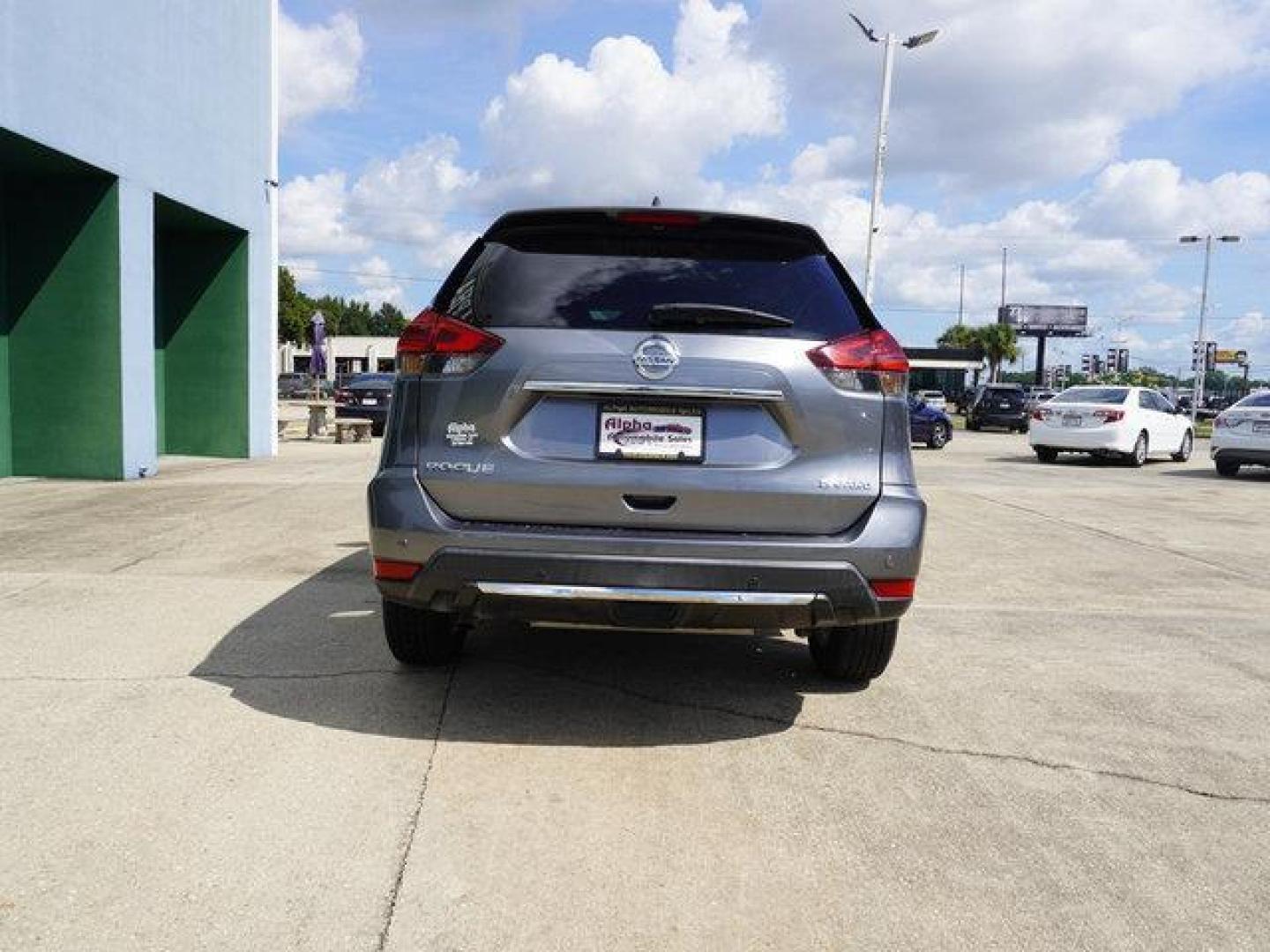 2019 Brilliant Silver Metallic /Almond Nissan Rogue AWD SV (KNMAT2MV1KP) with an 2.5L 4Cyl engine, Automatic transmission, located at 6904 Johnston St., Lafayette, LA, 70503, (337) 988-1960, 30.143589, -92.100601 - Photo#11