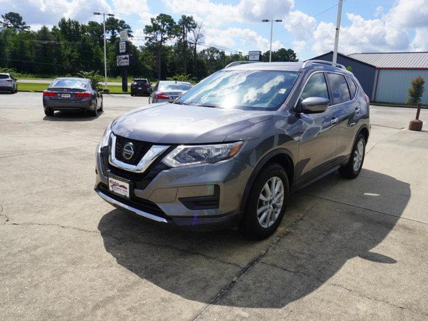 2019 Silver Nissan Rogue (KNMAT2MV1KP) with an 2.5L 4Cyl engine, Automatic transmission, located at 6904 Johnston St., Lafayette, LA, 70503, (337) 988-1960, 30.143589, -92.100601 - Prices are subject to change as improvements done by the service dept. Prices are for Cash sales only, Plus TTL. This Vehicle is Serviced well and Warranties Available too. Easy Financing. Drives Great and everything works. Price subject to change as improvements done by the service dept. Easy CR - Photo#5