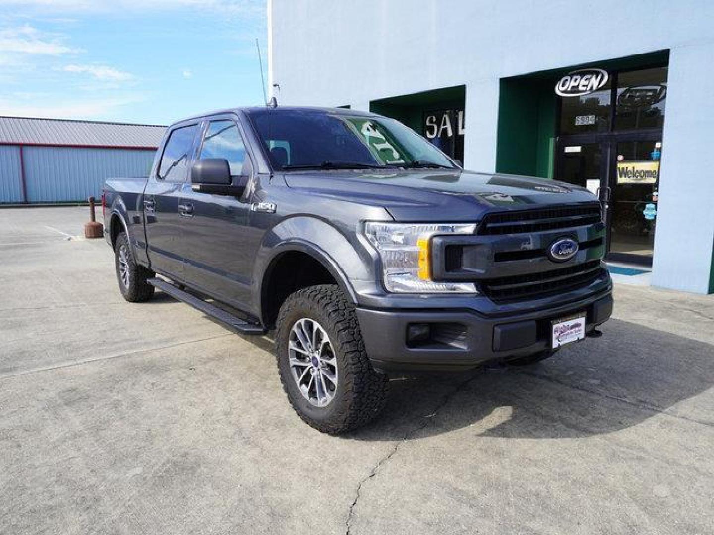 2018 Stone Gray /Dark Earth Gray Ford F-150 XL 4WD SuperCrew 5.5' Box (1FTFW1EG7JF) with an 3.5L 6 Cyl engine, Automatic transmission, located at 6904 Johnston St., Lafayette, LA, 70503, (337) 988-1960, 30.143589, -92.100601 - Photo#1