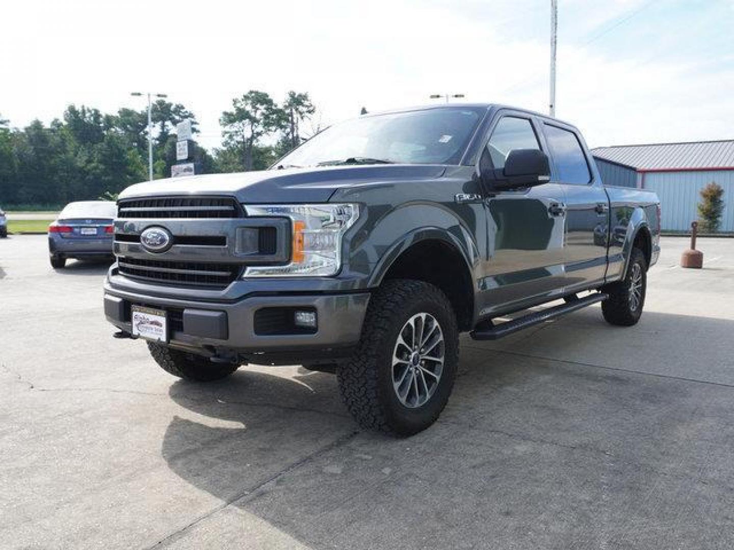 2018 Stone Gray /Dark Earth Gray Ford F-150 XL 4WD SuperCrew 5.5' Box (1FTFW1EG7JF) with an 3.5L 6 Cyl engine, Automatic transmission, located at 6904 Johnston St., Lafayette, LA, 70503, (337) 988-1960, 30.143589, -92.100601 - Photo#5