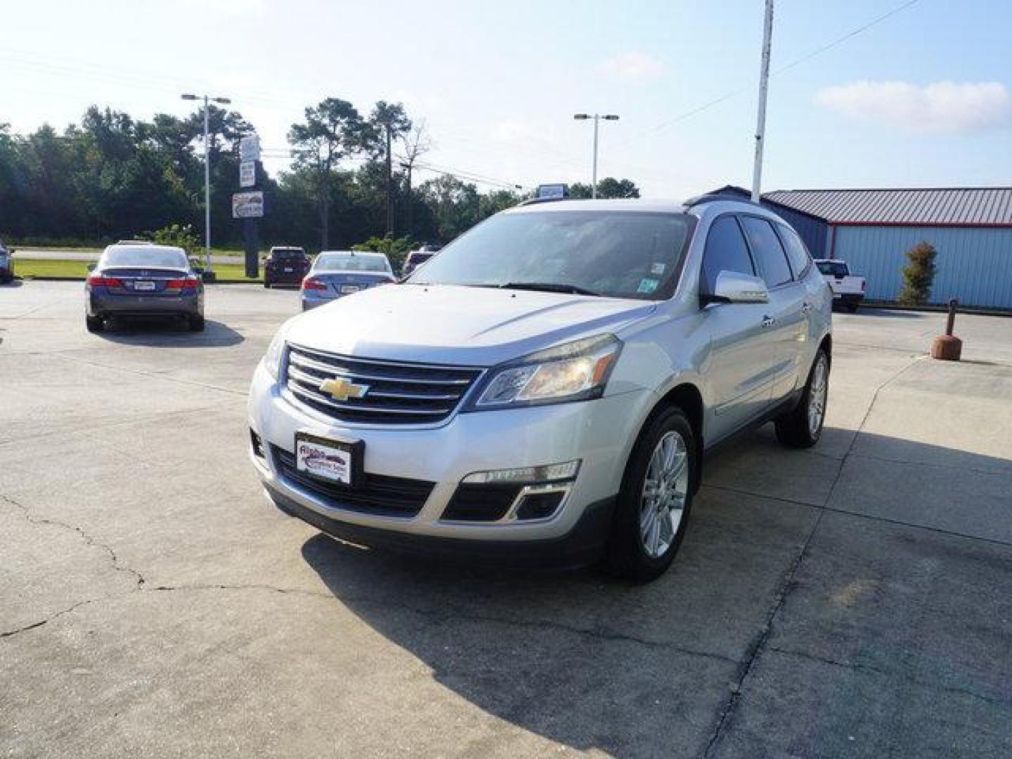 2013 Silver Chevrolet Traverse (1GNKRGKD8DJ) with an 3.6L V6 engine, Automatic transmission, located at 6904 Johnston St., Lafayette, LA, 70503, (337) 988-1960, 30.143589, -92.100601 - Prices are subject to change as improvements done by the service dept. Prices are for Cash sales only, Plus TTL. This Vehicle is Serviced well and Warranties Available too. Easy Financing. Drives Great and everything works. Price subject to change as improvements done by the service dept. Easy CR - Photo#4