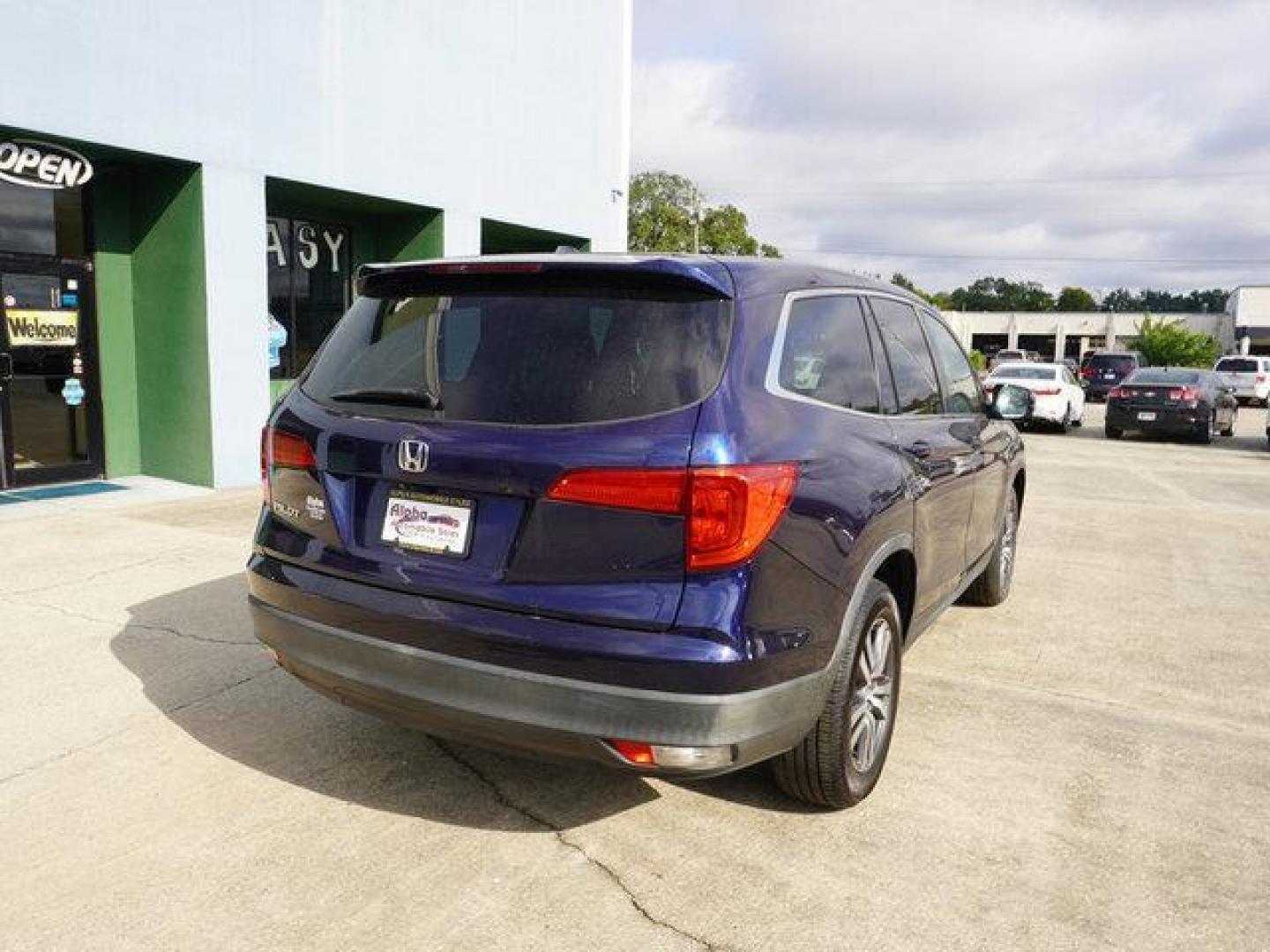 2017 Obsidian Blue Pearl /Beige Honda Pilot EX 2WD (5FNYF5H36HB) with an 3.5L V6 engine, 6 Spd Automatic transmission, located at 6904 Johnston St., Lafayette, LA, 70503, (337) 988-1960, 30.143589, -92.100601 - Photo#11