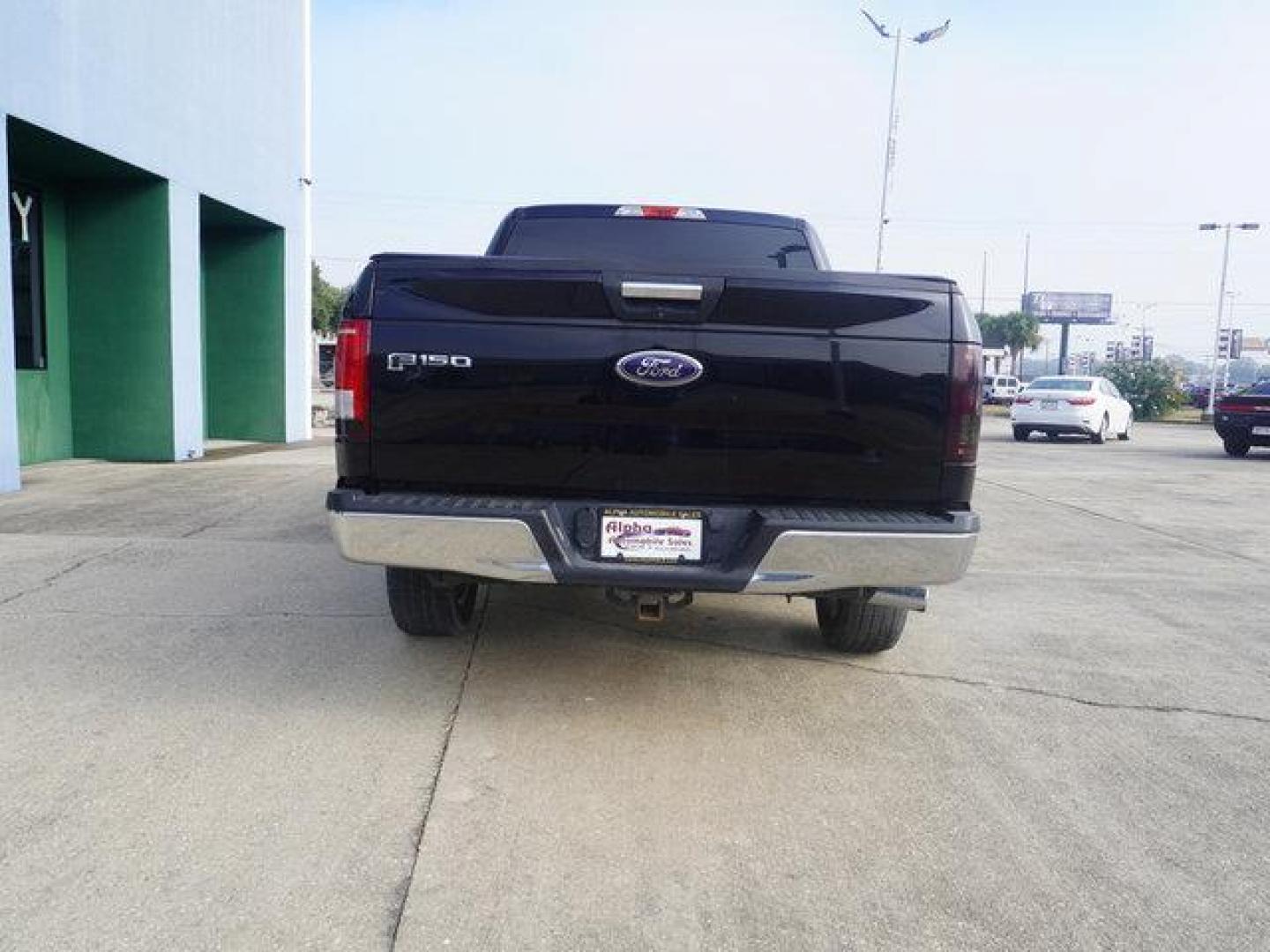 2016 Blue /Dark Earth Gray Ford F-150 2WD SuperCrew 157 XL (1FTEW1CGXGK) with an 3.5L 6 Cyl engine, Automatic transmission, located at 6904 Johnston St., Lafayette, LA, 70503, (337) 988-1960, 30.143589, -92.100601 - Photo#10