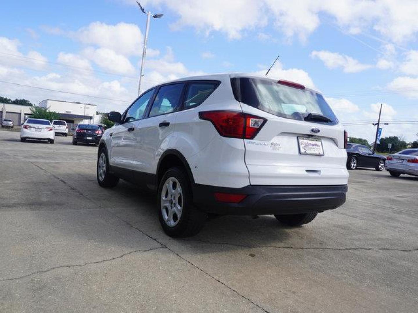 2019 Oxford White /Chromite Gray/Chrcl Black Ford Escape S FWD (1FMCU0F75KU) with an 2.5L 4Cyl engine, Automatic transmission, located at 6904 Johnston St., Lafayette, LA, 70503, (337) 988-1960, 30.143589, -92.100601 - Photo#9