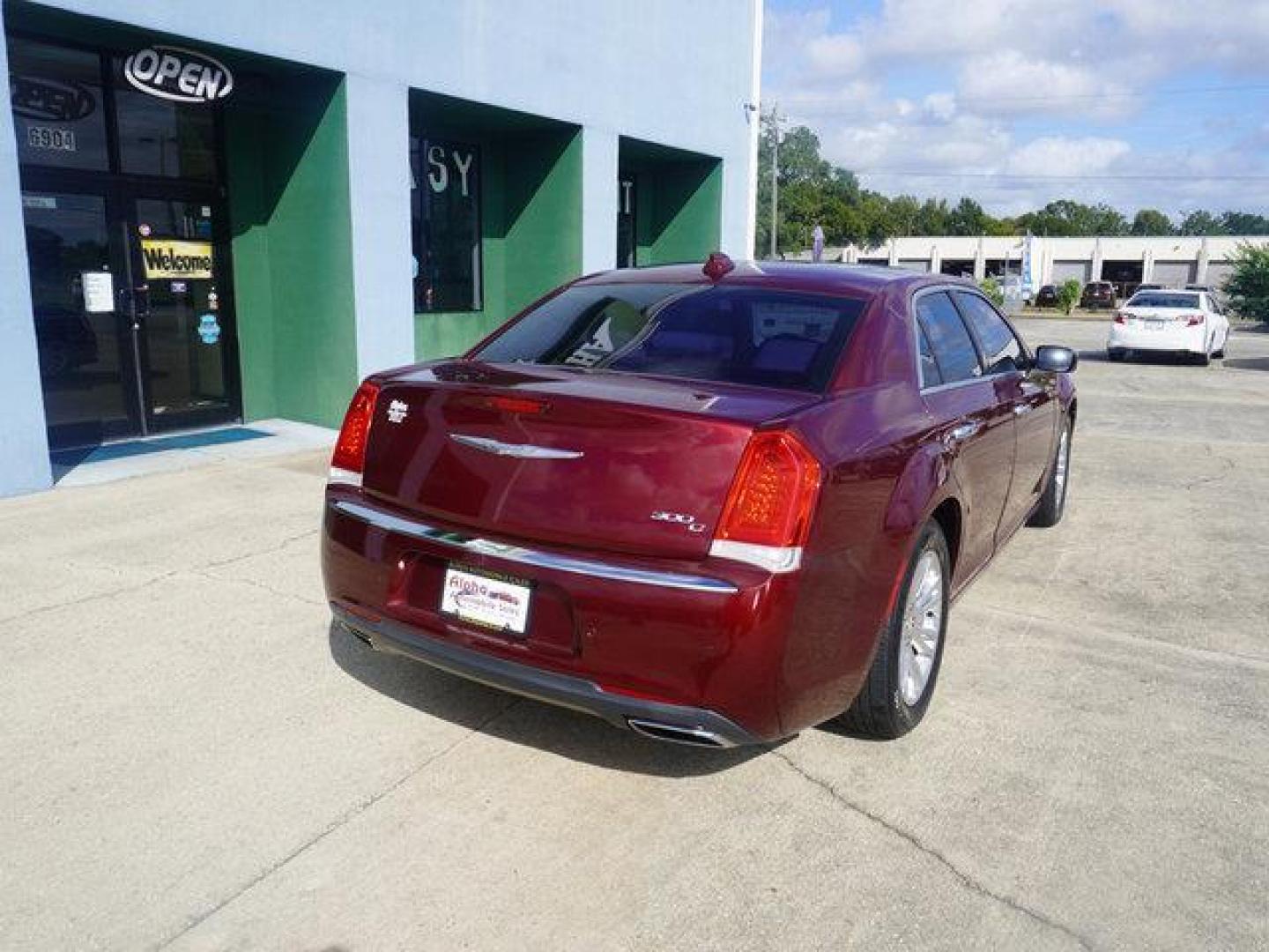 2017 Maroon /Black Chrysler 300 300C RWD (2C3CCAEG5HH) with an 3.6L V6 engine, Automatic transmission, located at 6904 Johnston St., Lafayette, LA, 70503, (337) 988-1960, 30.143589, -92.100601 - Photo#12