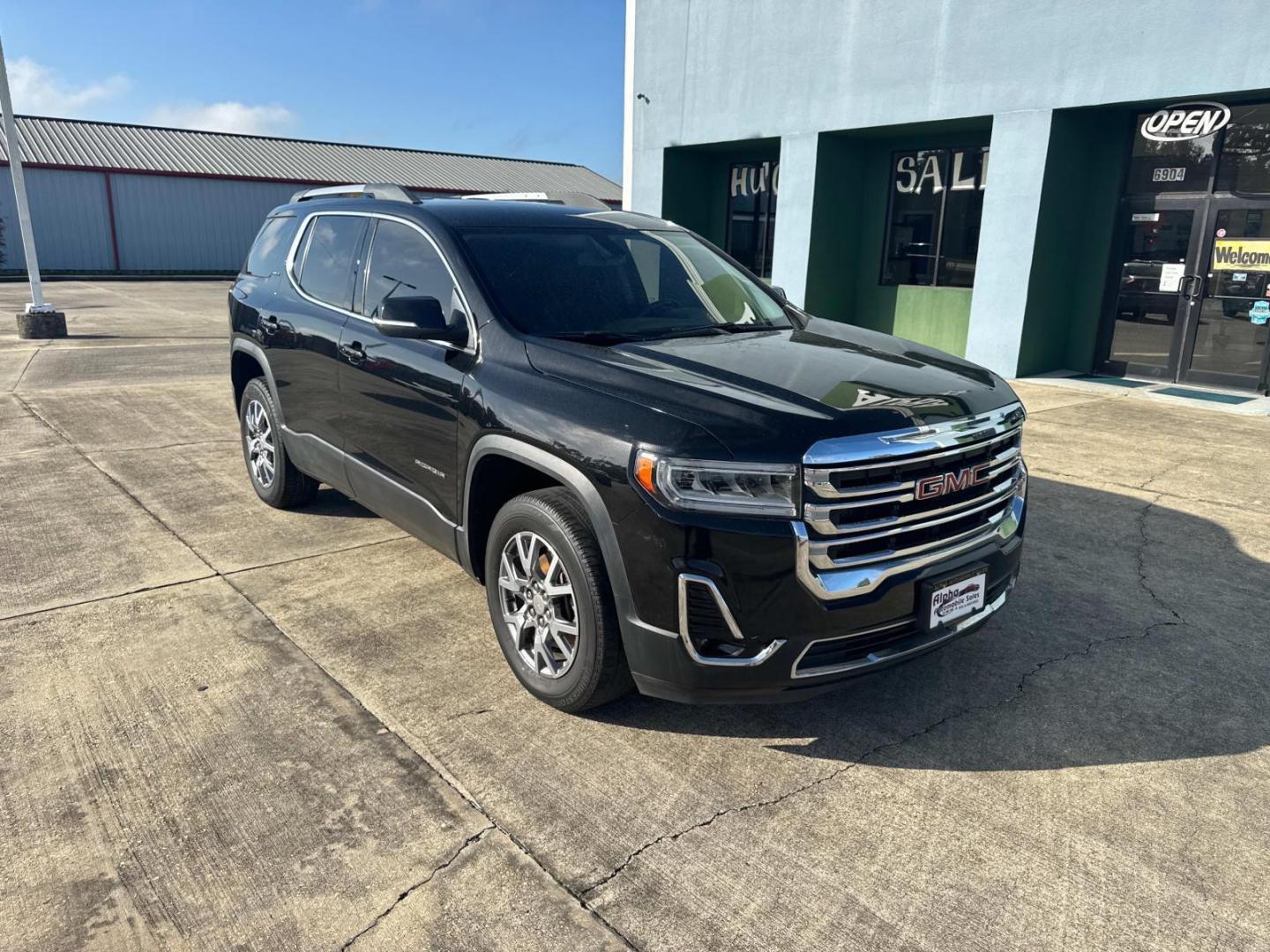 2020 Black /Jet Black GMC Acadia FWD 4dr SLT (1GKKNMLS6LZ) , N/A transmission, located at 6904 Johnston St., Lafayette, LA, 70503, (337) 988-1960, 30.143589, -92.100601 - Photo#1