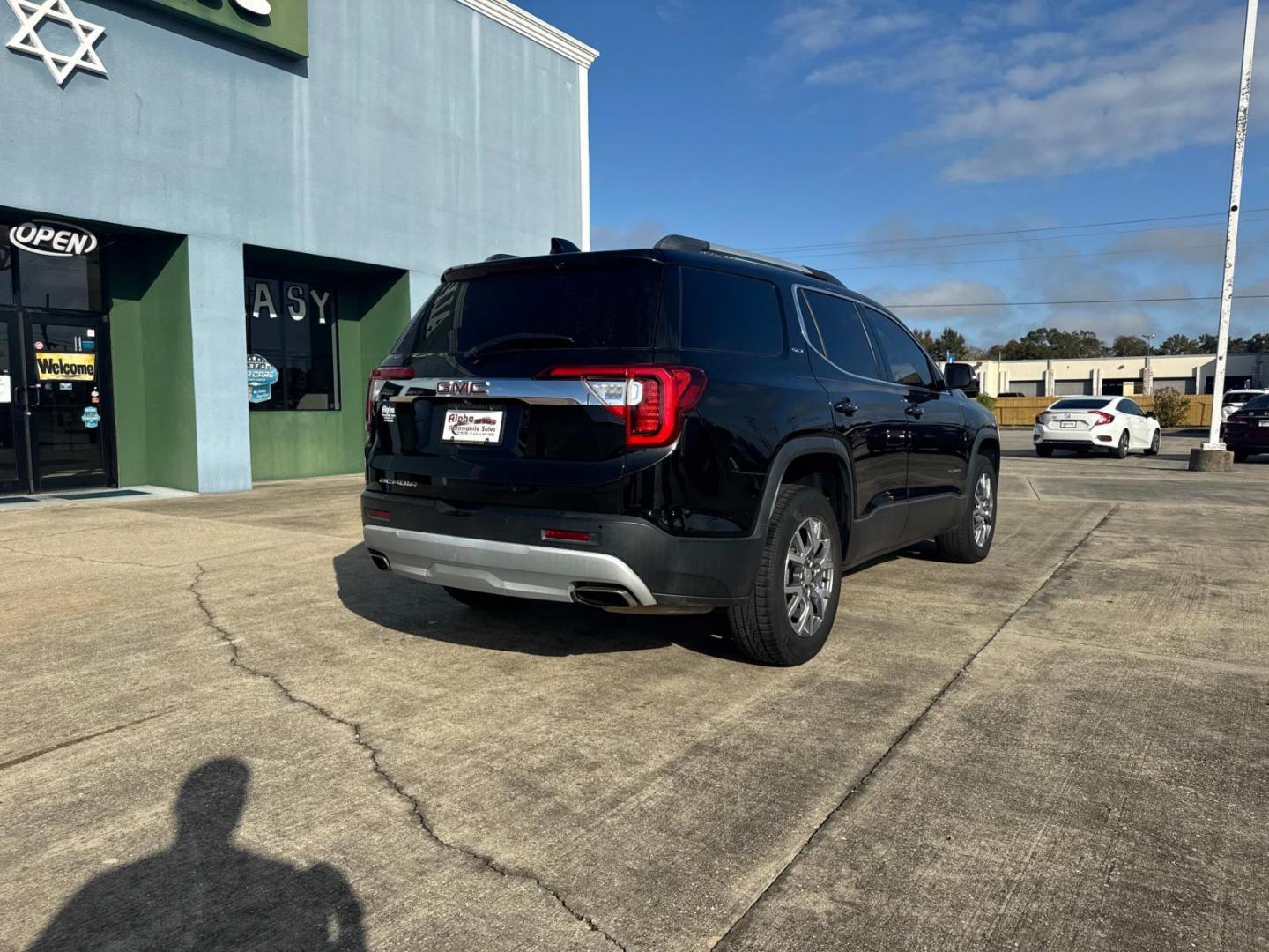 2020 Black /Jet Black GMC Acadia FWD 4dr SLT (1GKKNMLS6LZ) , N/A transmission, located at 6904 Johnston St., Lafayette, LA, 70503, (337) 988-1960, 30.143589, -92.100601 - Photo#13