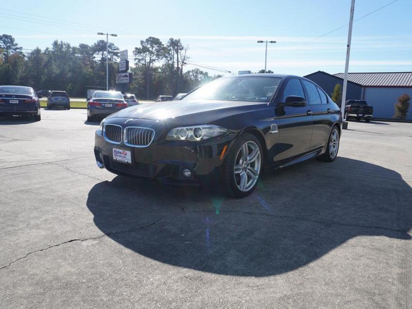 2015 Jet Black /Black BMW 5 Series 4dr Sdn 550i RWD (WBAKN9C50FD) , Automatic transmission, located at 6904 Johnston St., Lafayette, LA, 70503, (337) 988-1960, 30.143589, -92.100601 - Photo#5