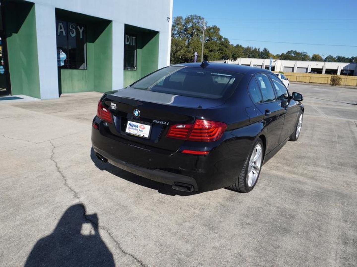 2015 Jet Black /Black BMW 5 Series 4dr Sdn 550i RWD (WBAKN9C50FD) , Automatic transmission, located at 6904 Johnston St., Lafayette, LA, 70503, (337) 988-1960, 30.143589, -92.100601 - Photo#11