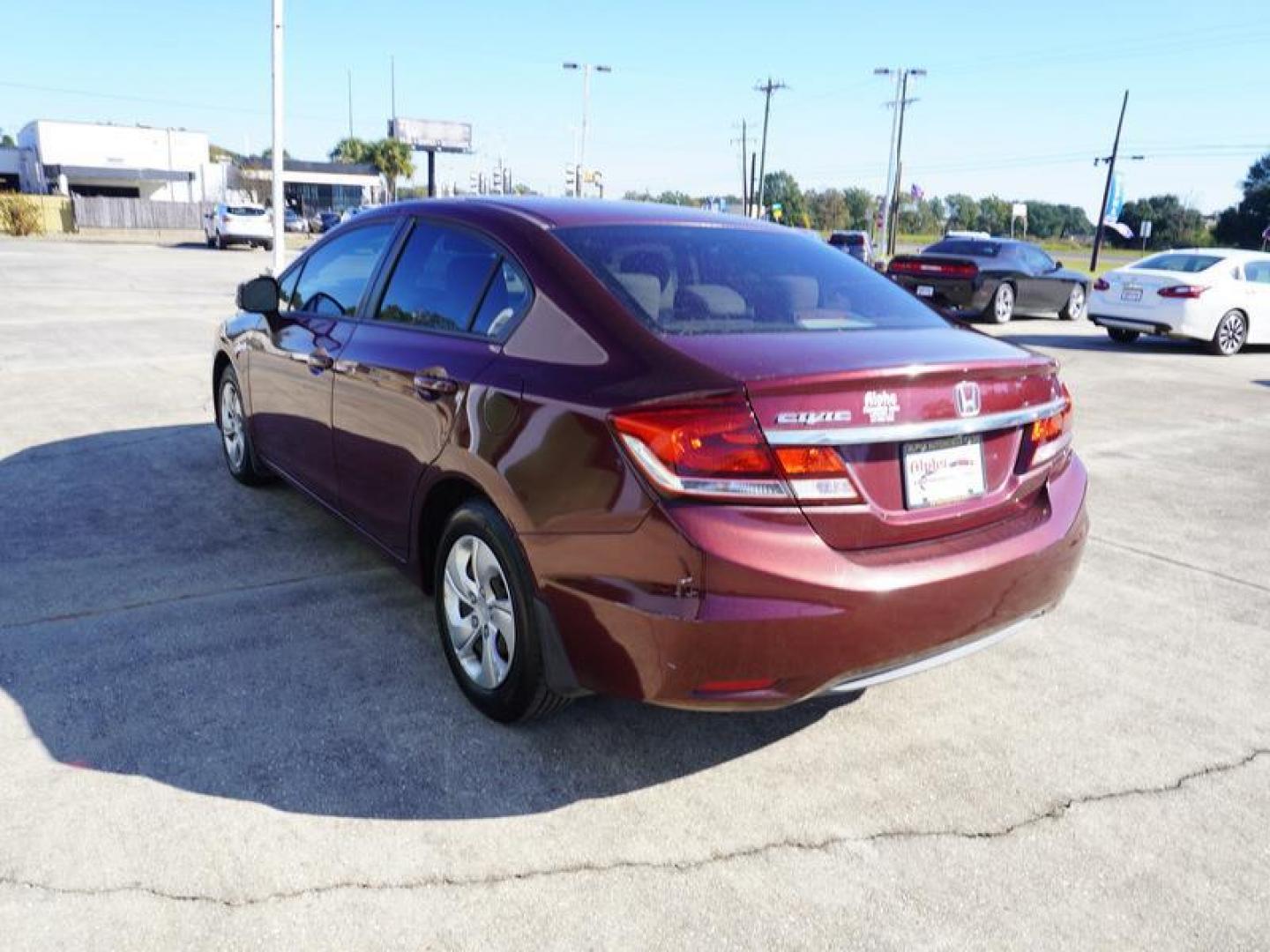 2013 Red /Beige Honda Civic Sdn 4dr Auto LX (2HGFB2F52DH) , Automatic transmission, located at 6904 Johnston St., Lafayette, LA, 70503, (337) 988-1960, 30.143589, -92.100601 - Photo#7