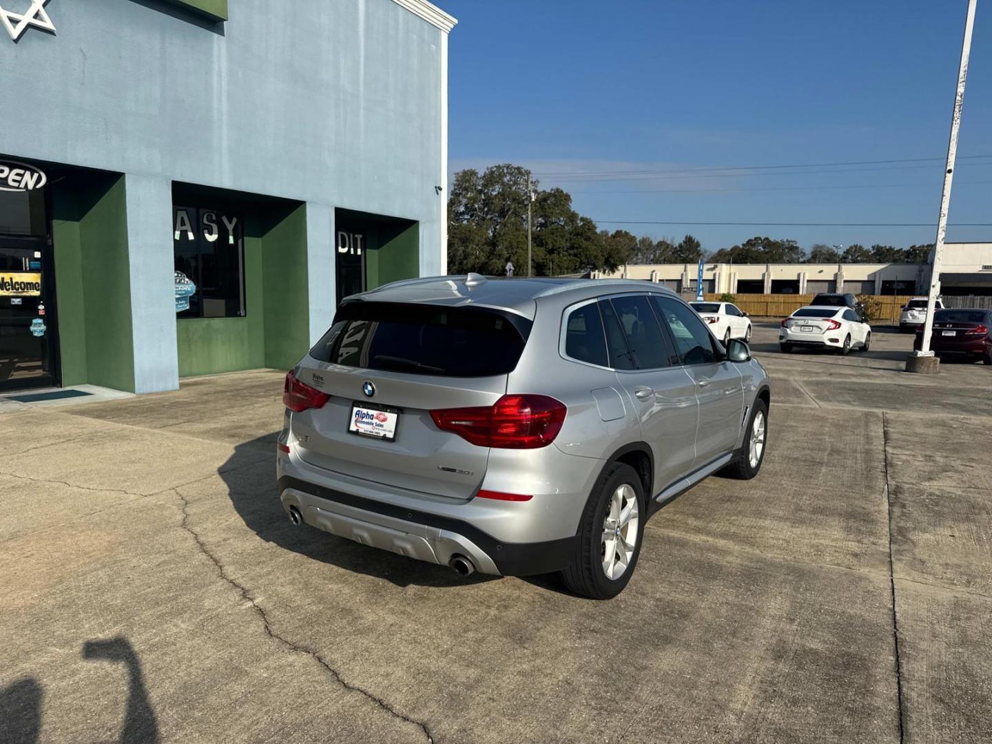 2019 White /Canberra Beige/Black BMW X3 xDrive30i Sports Activity Vehicle (5UXTR9C50KL) , N/A transmission, located at 6904 Johnston St., Lafayette, LA, 70503, (337) 988-1960, 30.143589, -92.100601 - Photo#11