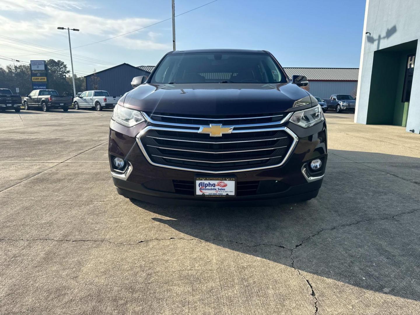 2019 Maroon /Black Chevrolet Traverse AWD 4dr LT Cloth w/1LT (1GNEVGKW8KJ) , N/A transmission, located at 6904 Johnston St., Lafayette, LA, 70503, (337) 988-1960, 30.143589, -92.100601 - Photo#3