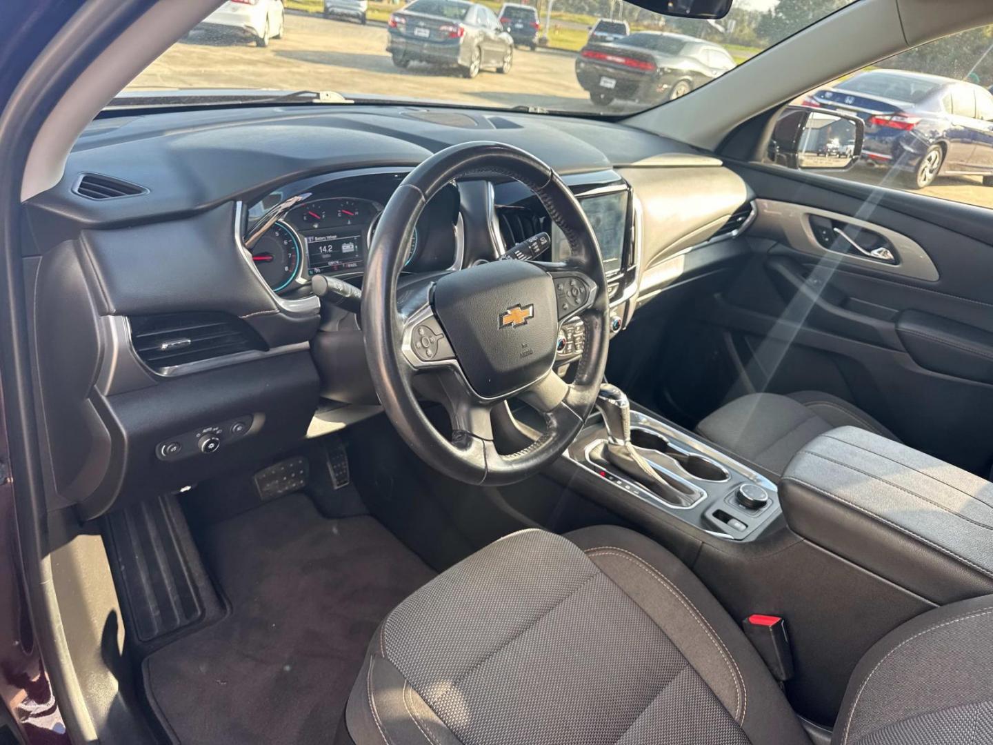 2019 Maroon /Black Chevrolet Traverse AWD 4dr LT Cloth w/1LT (1GNEVGKW8KJ) , N/A transmission, located at 6904 Johnston St., Lafayette, LA, 70503, (337) 988-1960, 30.143589, -92.100601 - Photo#23