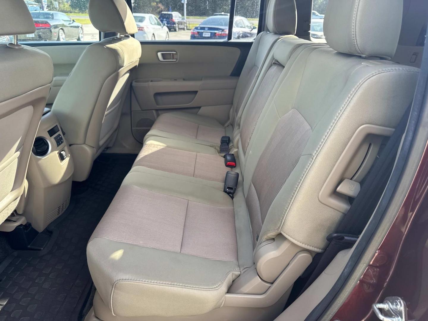 2013 Red /Beige Honda Pilot 2WD 4dr EX (5FNYF3H4XDB) , N/A transmission, located at 6904 Johnston St., Lafayette, LA, 70503, (337) 988-1960, 30.143589, -92.100601 - Photo#20