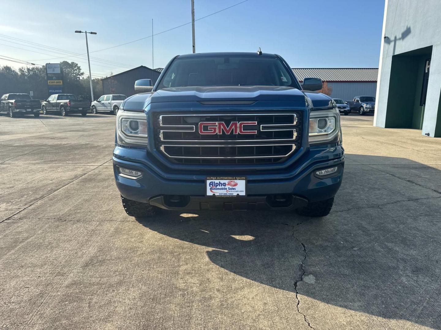 2017 Stone Blue Metallic /Gray GMC Sierra 1500 4WD Double Cab 143.5 (1GTV2LEC4HZ) , N/A transmission, located at 6904 Johnston St., Lafayette, LA, 70503, (337) 988-1960, 30.143589, -92.100601 - Photo#3