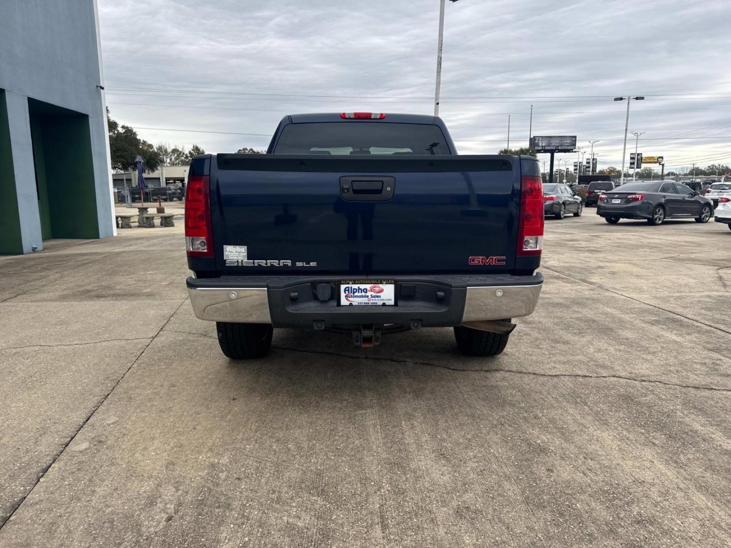 2012 Midnight Blue Metallic /Tan GMC Sierra 1500 2WD Crew Cab 143.5 SLE (3GTP1VE09CG) , N/A transmission, located at 6904 Johnston St., Lafayette, LA, 70503, (337) 988-1960, 30.143589, -92.100601 - Photo#10