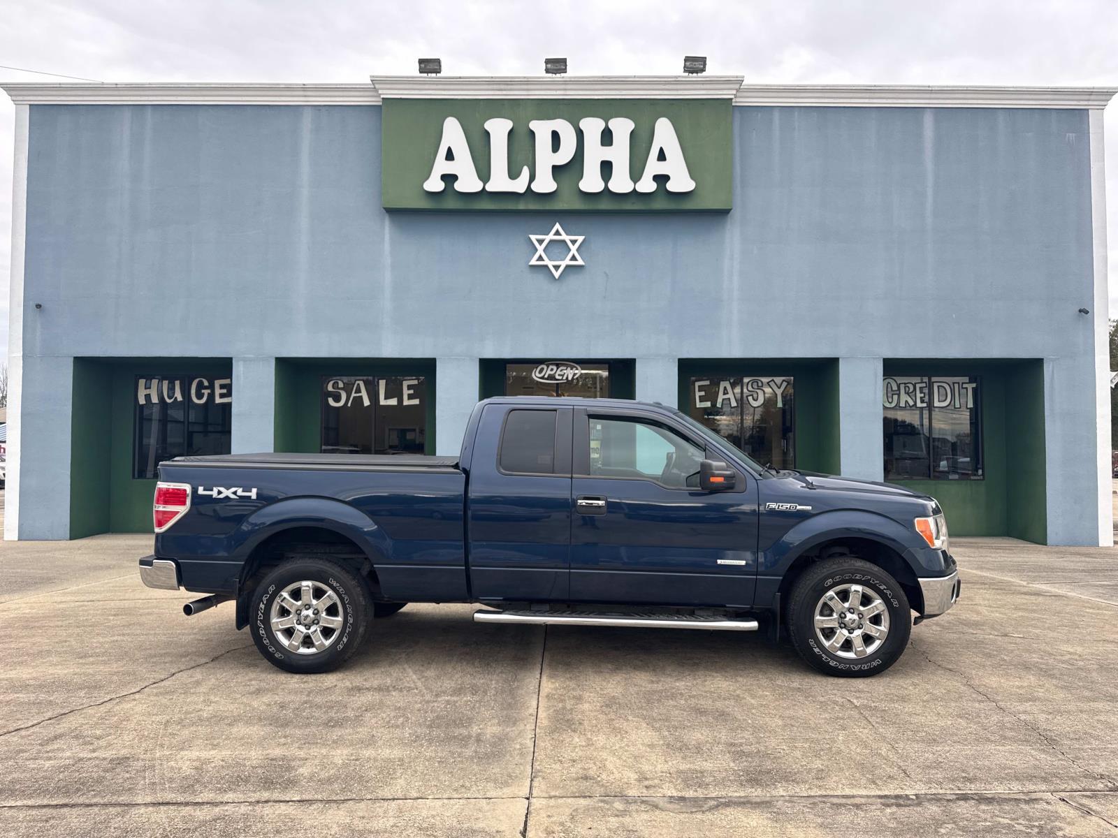 photo of 2013 Ford F-150 4WD SuperCab 145 XL