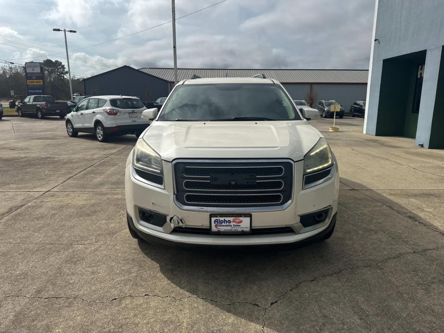 2014 White Diamond Tricoat /Dark Cashmere GMC Acadia FWD 4dr SLT1 (1GKKRRKD5EJ) , N/A transmission, located at 6904 Johnston St., Lafayette, LA, 70503, (337) 988-1960, 30.143589, -92.100601 - Photo#2