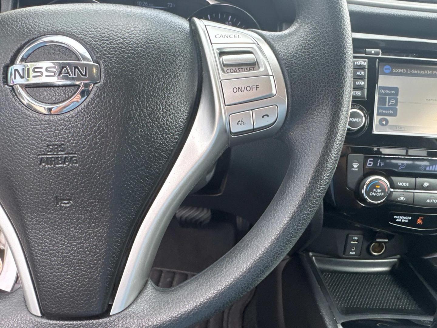 2015 Brilliant Silver /Black Nissan Rogue AWD 4dr SV (5N1AT2MK5FC) , Automatic transmission, located at 6904 Johnston St., Lafayette, LA, 70503, (337) 988-1960, 30.143589, -92.100601 - Photo#28