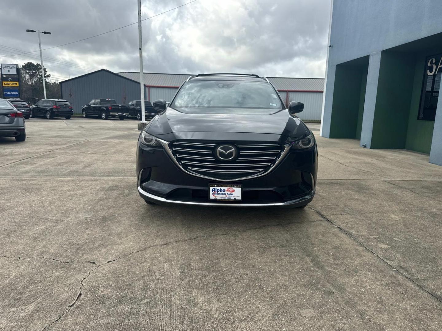 2016 Jet Black Mica /Black Mazda CX-9 FWD 4dr Grand Touring (JM3TCADY6G0) , Automatic transmission, located at 6904 Johnston St., Lafayette, LA, 70503, (337) 988-1960, 30.143589, -92.100601 - Photo#4