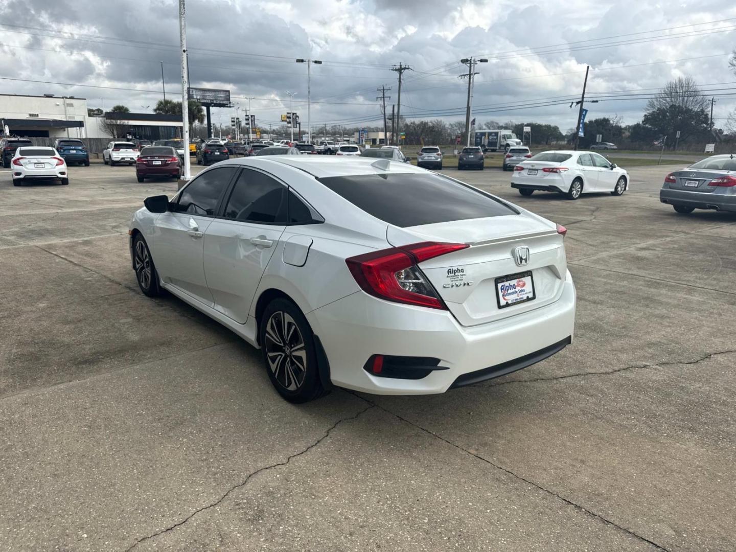 2016 White Orchid Pearl /Ivory Honda Civic Sedan 4dr CVT EX-T (19XFC1F38GE) , Automatic transmission, located at 6904 Johnston St., Lafayette, LA, 70503, (337) 988-1960, 30.143589, -92.100601 - Photo#7