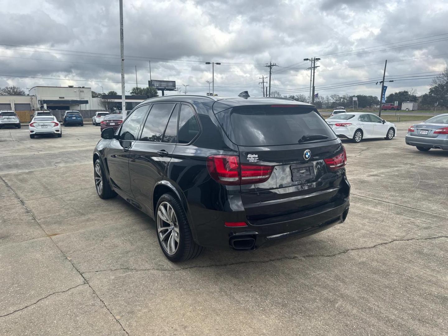 2015 Black /Black BMW X5 AWD 4dr xDrive50i0 (5UXKR6C58F0) , N/A transmission, located at 6904 Johnston St., Lafayette, LA, 70503, (337) 988-1960, 30.143589, -92.100601 - Photo#7