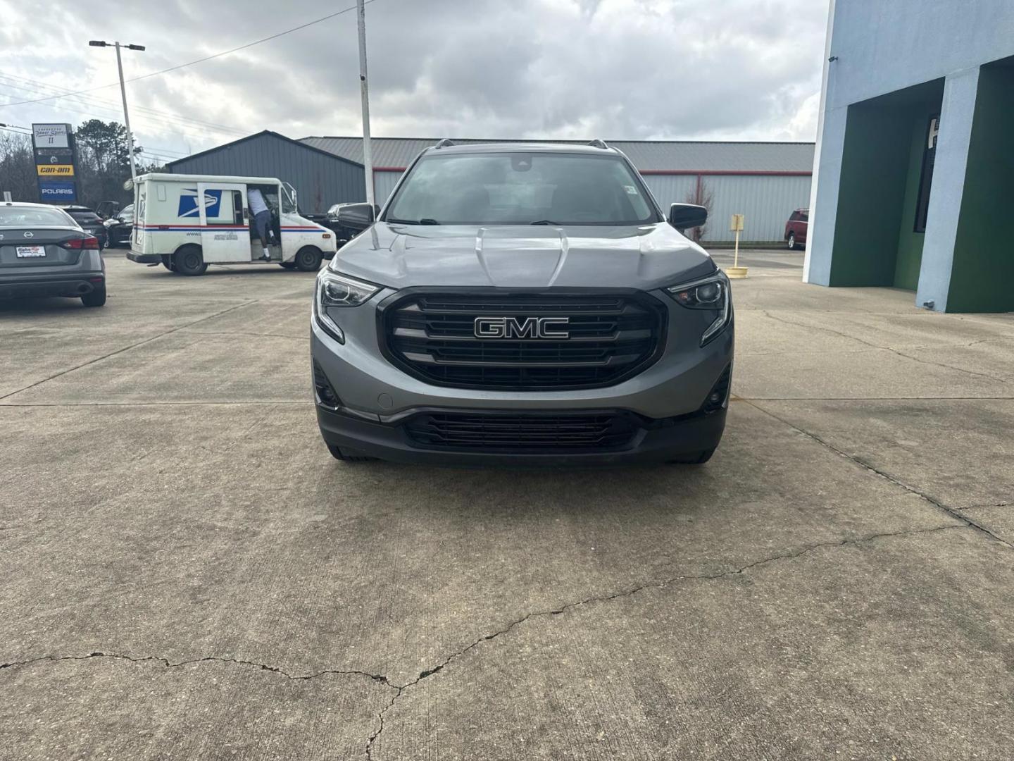 2020 Gray /Black GMC Terrain FWD 4dr SLT (3GKALPEV5LL) , N/A transmission, located at 6904 Johnston St., Lafayette, LA, 70503, (337) 988-1960, 30.143589, -92.100601 - Photo#3