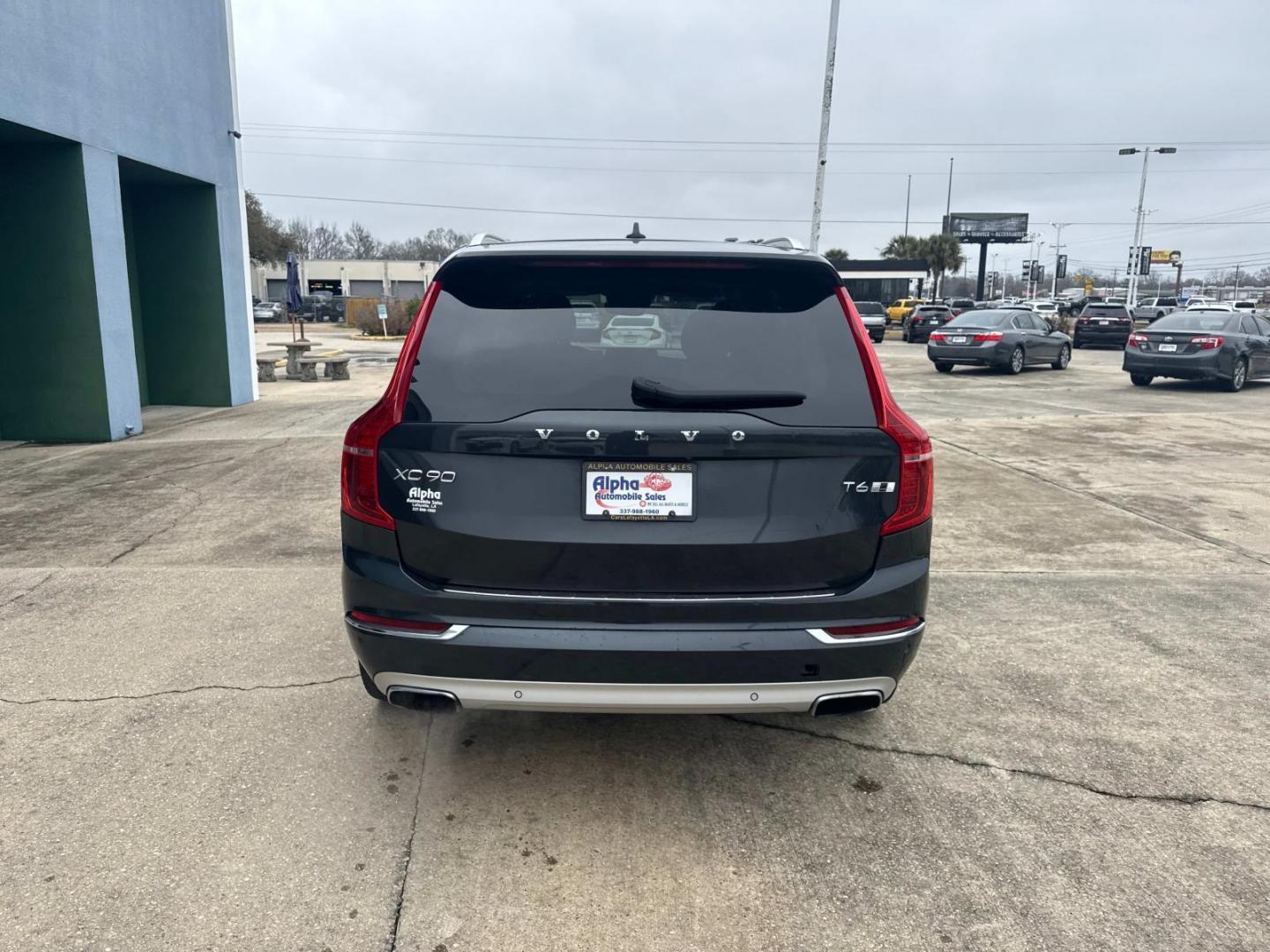 2017 Onyx Black Metallic /Black Volvo XC90 T6 AWD 7-Passenger Inscription (YV4A22PL8H1) , N/A transmission, located at 6904 Johnston St., Lafayette, LA, 70503, (337) 988-1960, 30.143589, -92.100601 - Photo#10